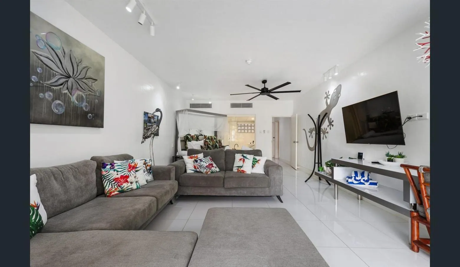 TV and multimedia in Club Tropical Resort - Official Onsite Reception & Check In