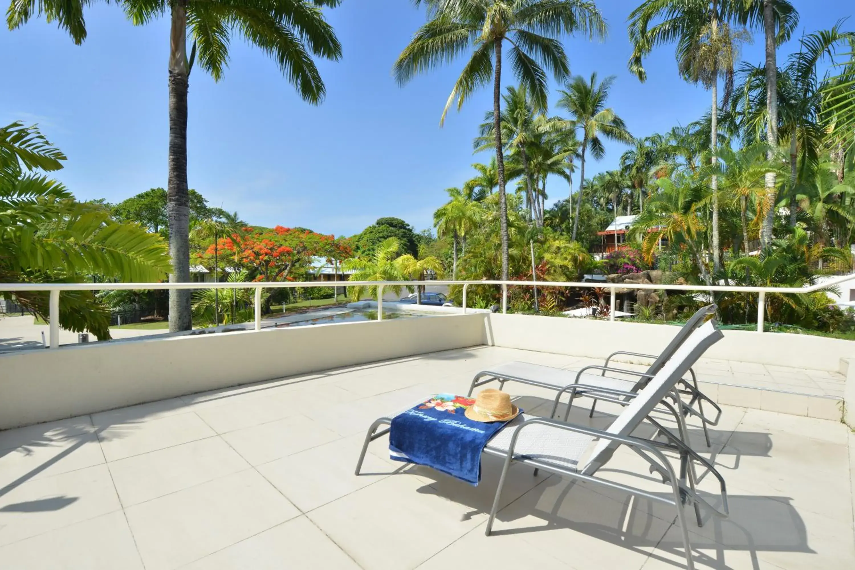 Sun Deck 2 Bedroom Apartment in Club Tropical Resort - Official Onsite Reception & Check In Sun Deck 2 Bedroom Apartment in Club Tropical Resort - Official Onsite Reception & Check In