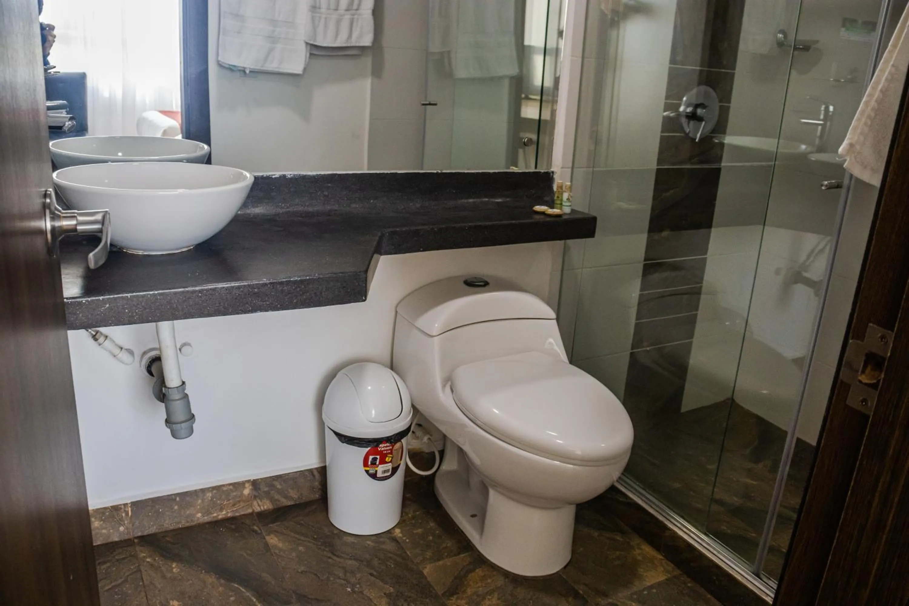 Shower in Nogal Suite Hotel Ipiales