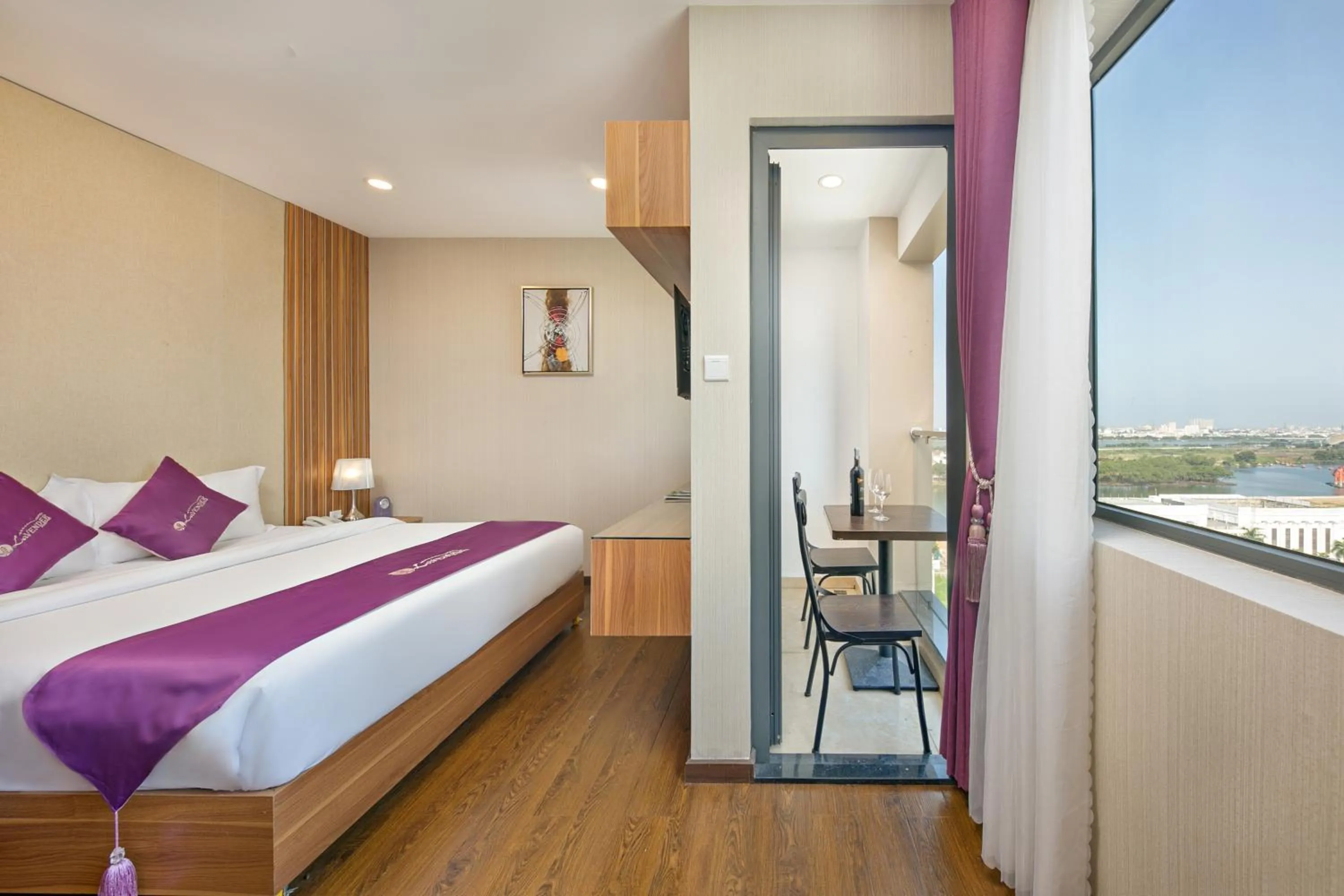 Bed in Lavender Riverside Hotel