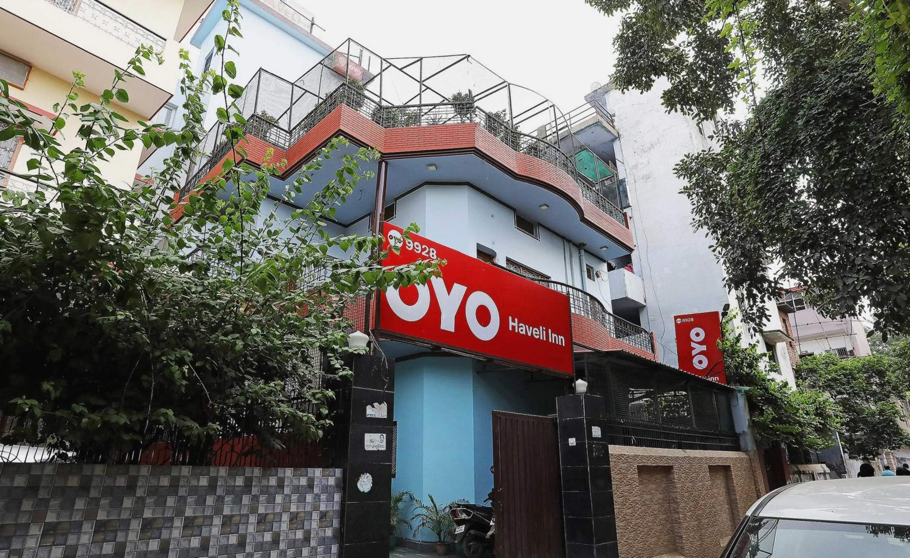 Facade/entrance in Hotel O Haveli Inn