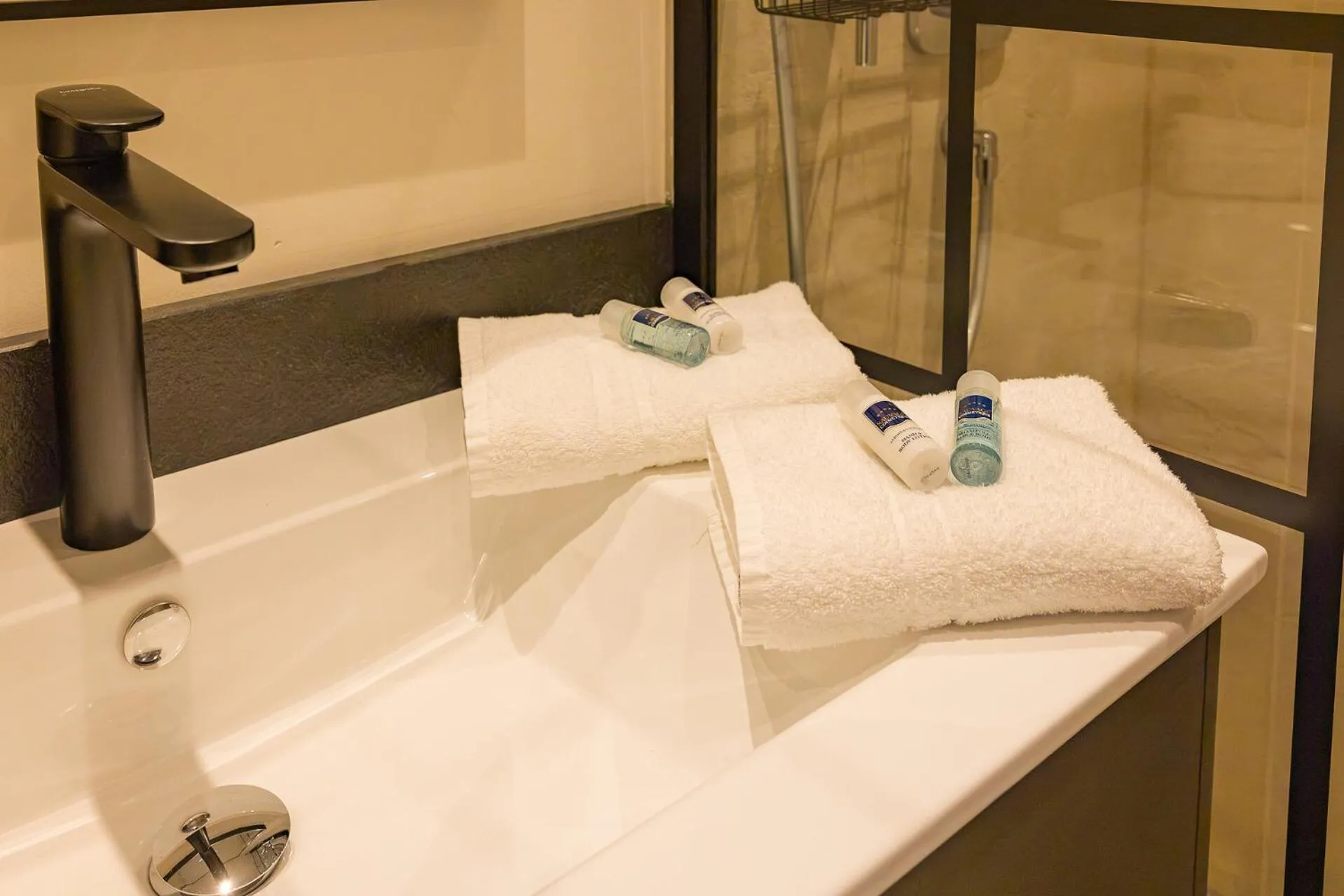 Bathroom in Hotel Schloss Lehen