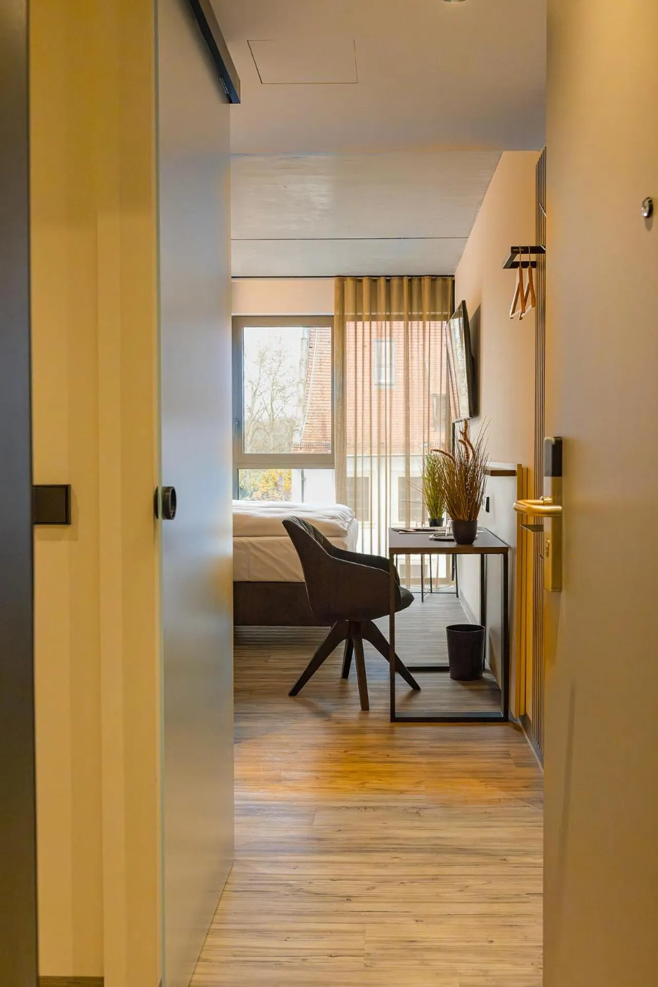 Photo of the whole room, Bed in Hotel Schloss Lehen