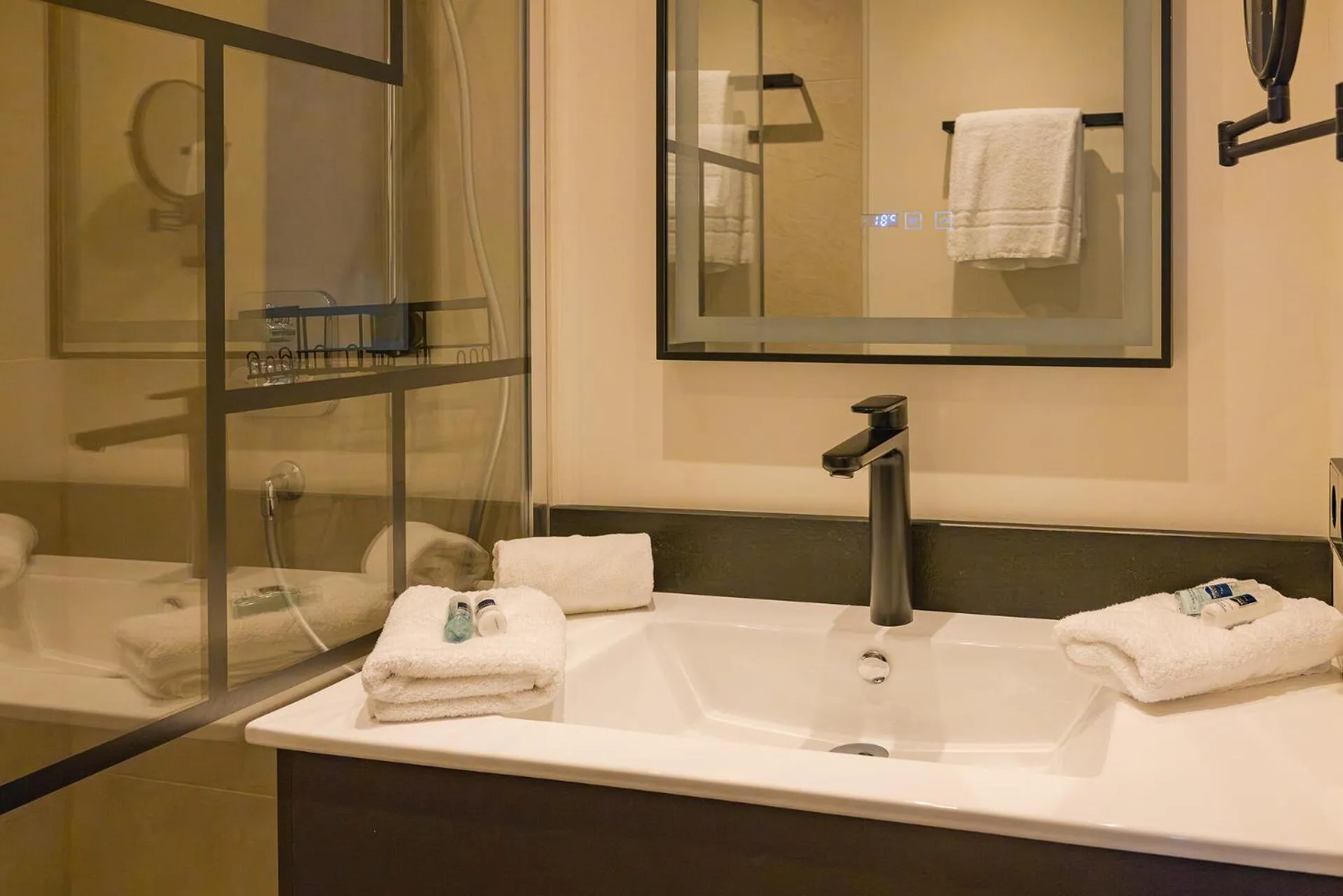 Bathroom in Hotel Schloss Lehen