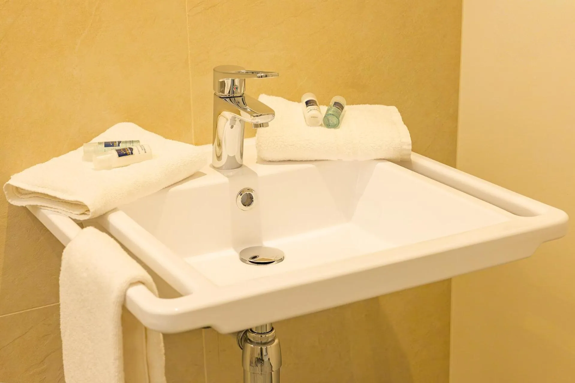 Bathroom in Hotel Schloss Lehen