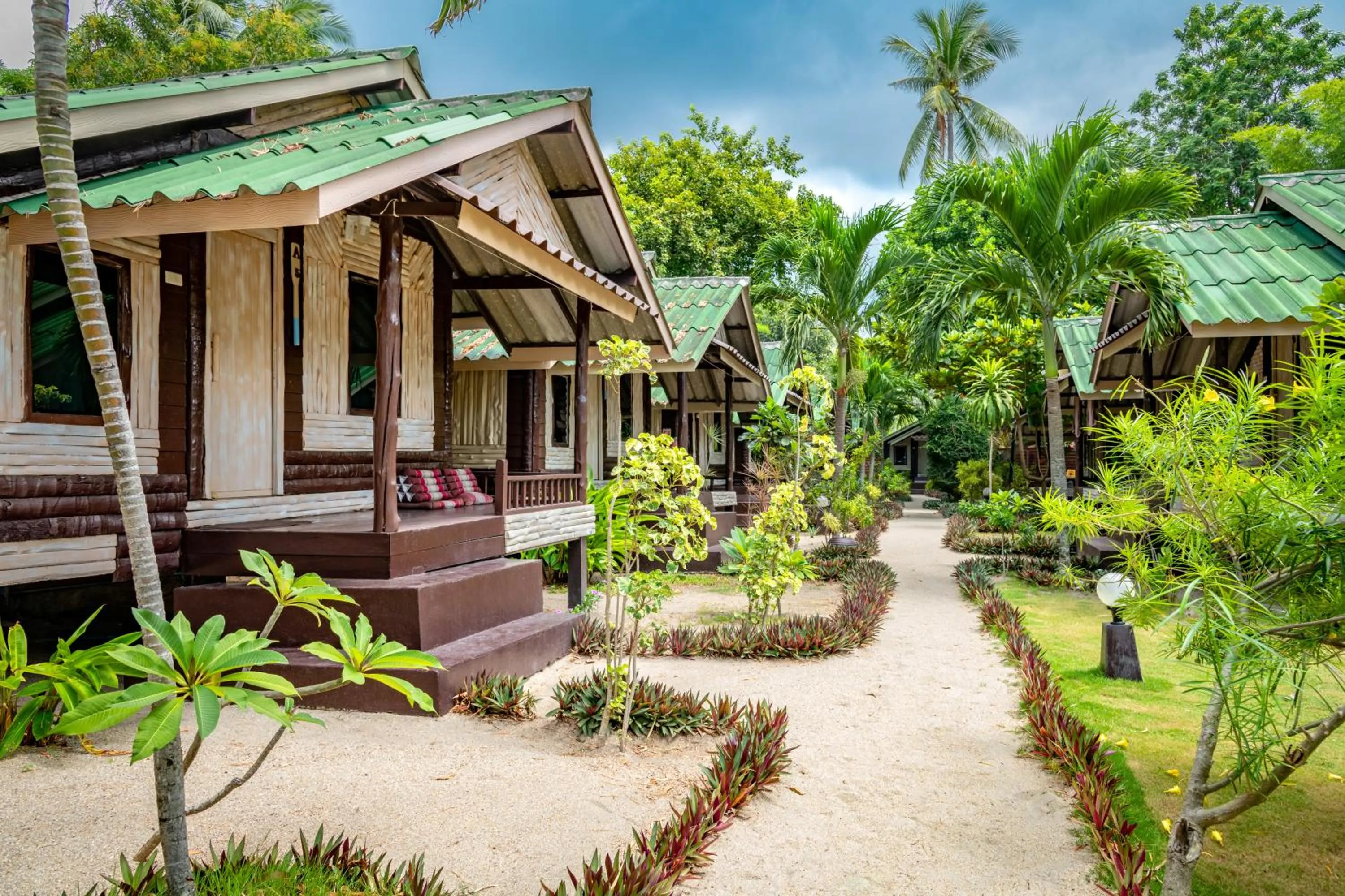 Garden in Phangan Beach Resort