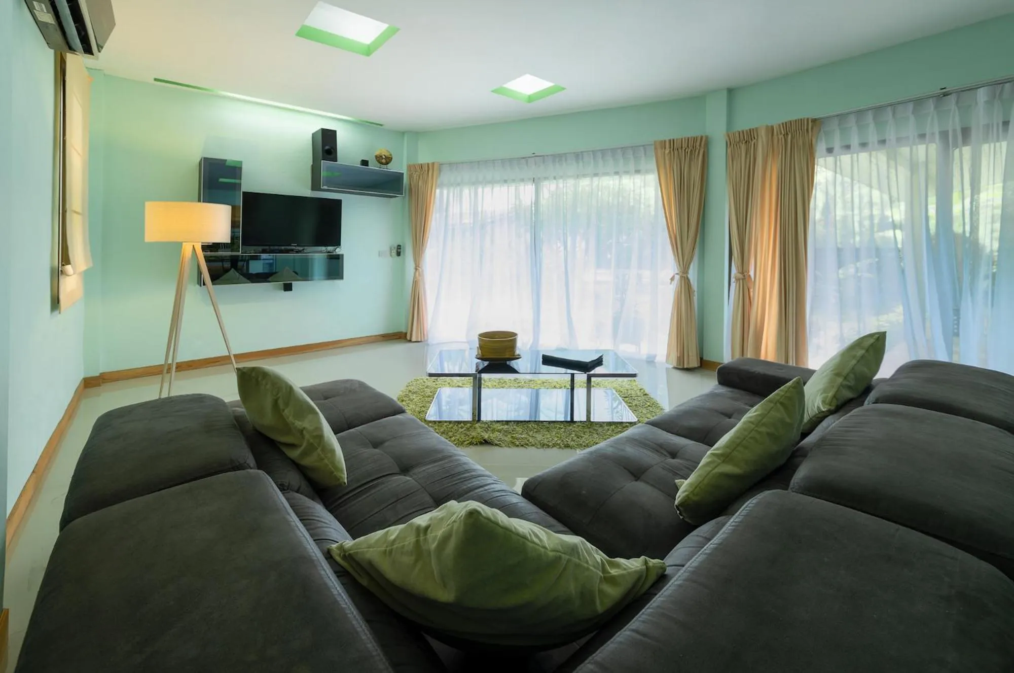 TV and multimedia in Phangan Beach Resort