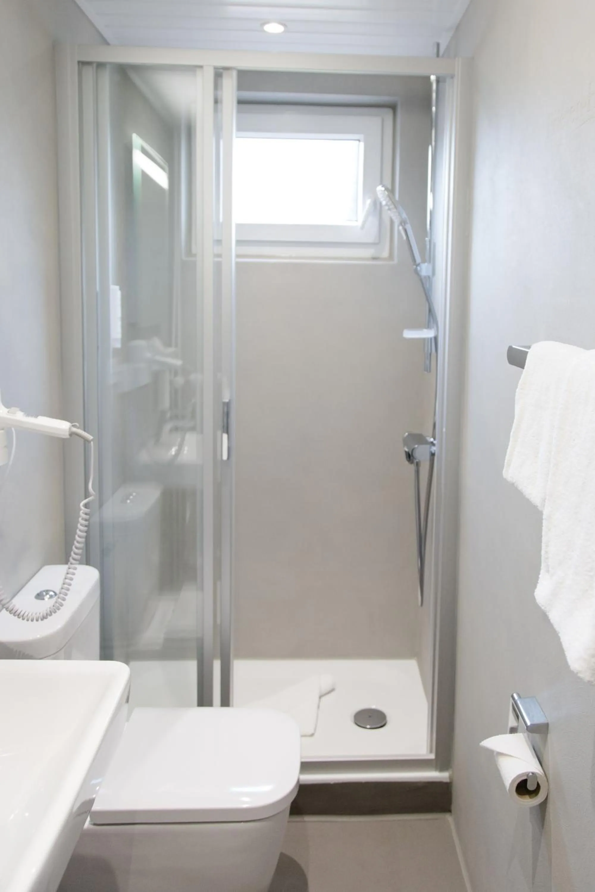 Bathroom in Friesen Hotel