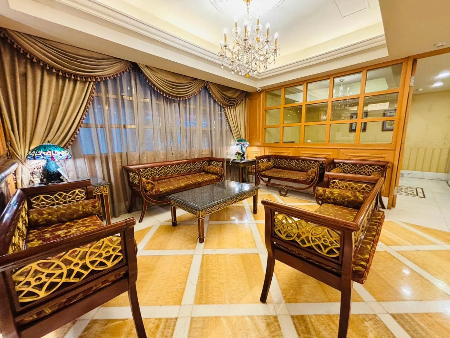 Property building in Royal Seasons Hotel Taipei ‧ Nanjing W.