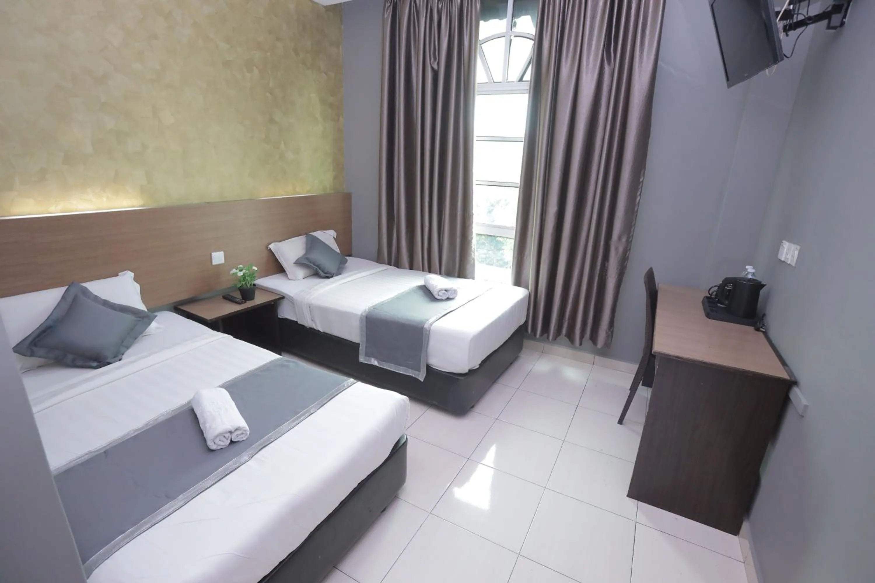 Bedroom, Bed in DJ Citi Point Hotel