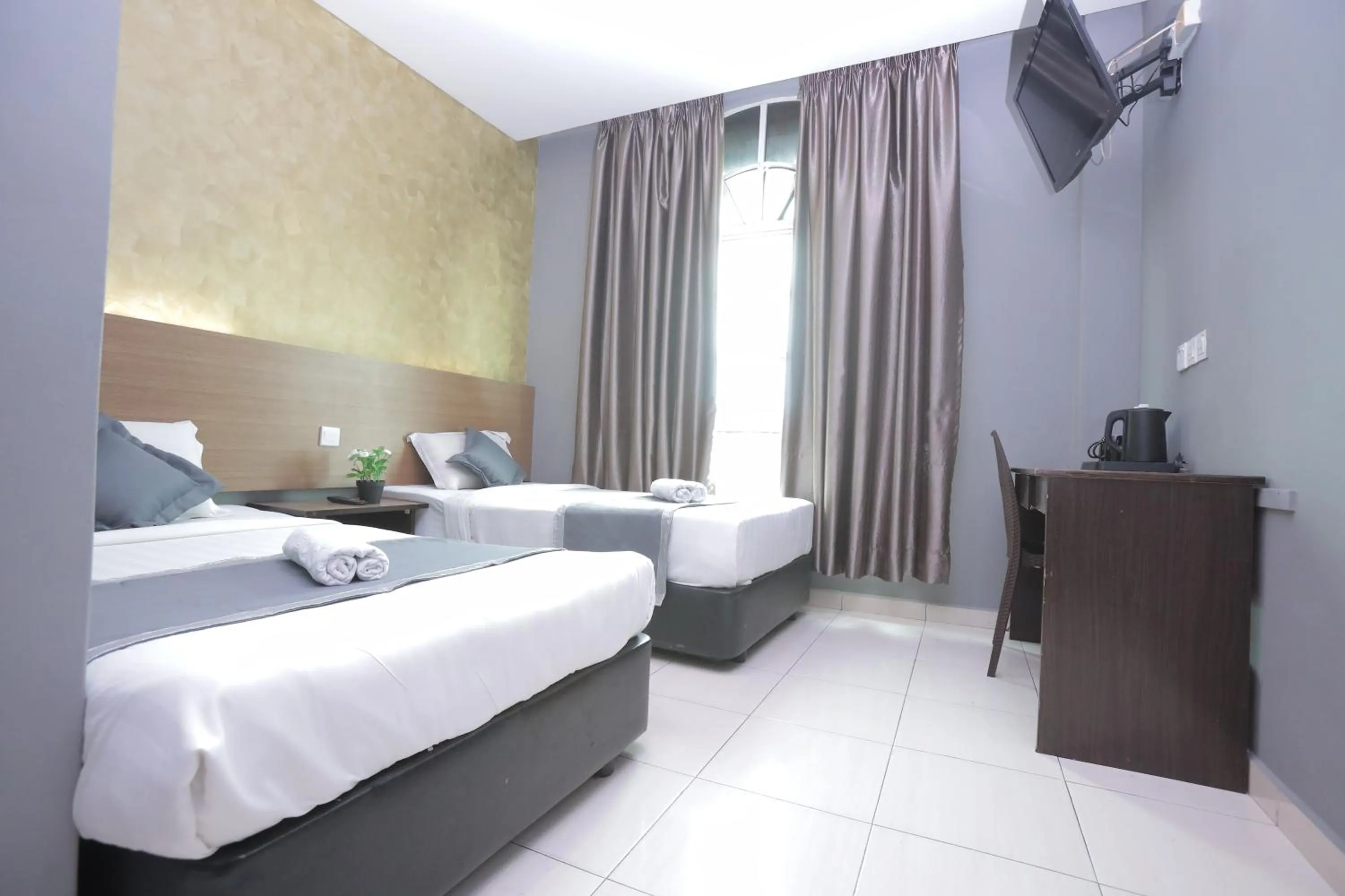 Bedroom, Bed in DJ Citi Point Hotel