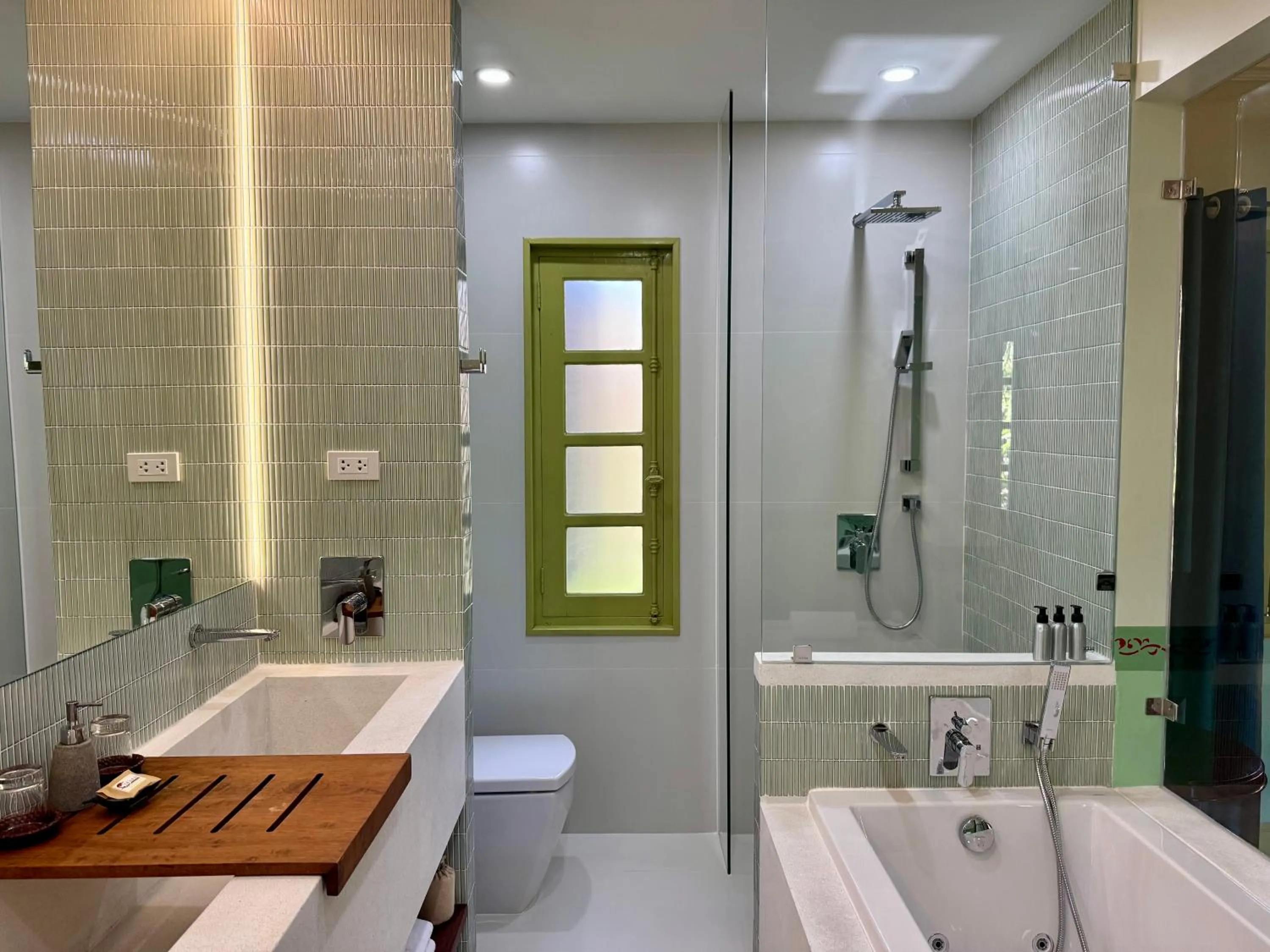 Shower in Villa Maly Boutique Hotel