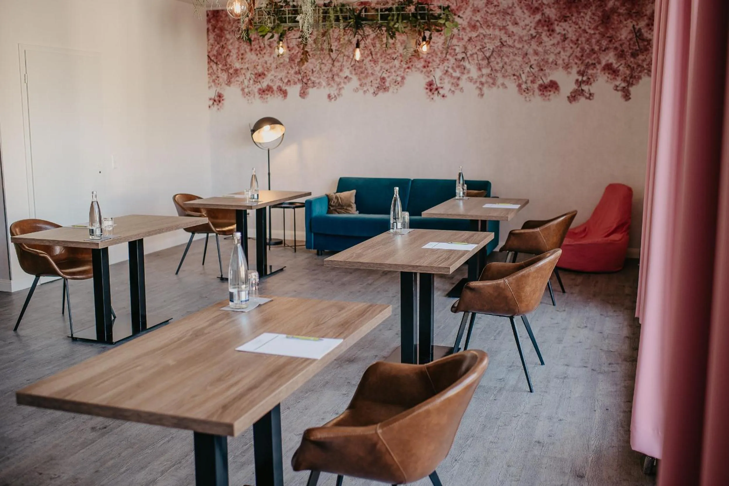 Meeting/conference room in Parkhotel Landau