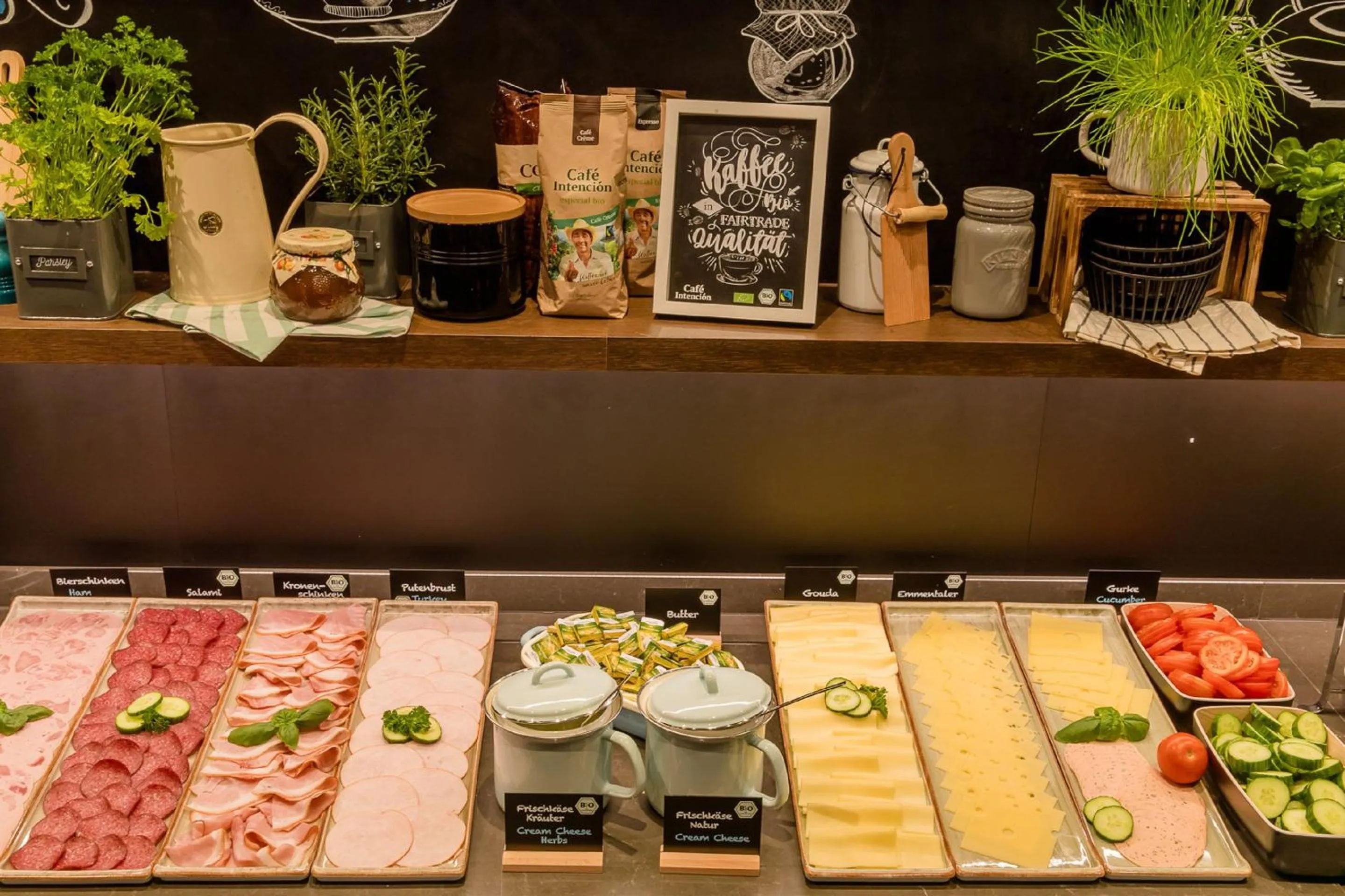 Buffet breakfast in Motel One Berlin-Hauptbahnhof