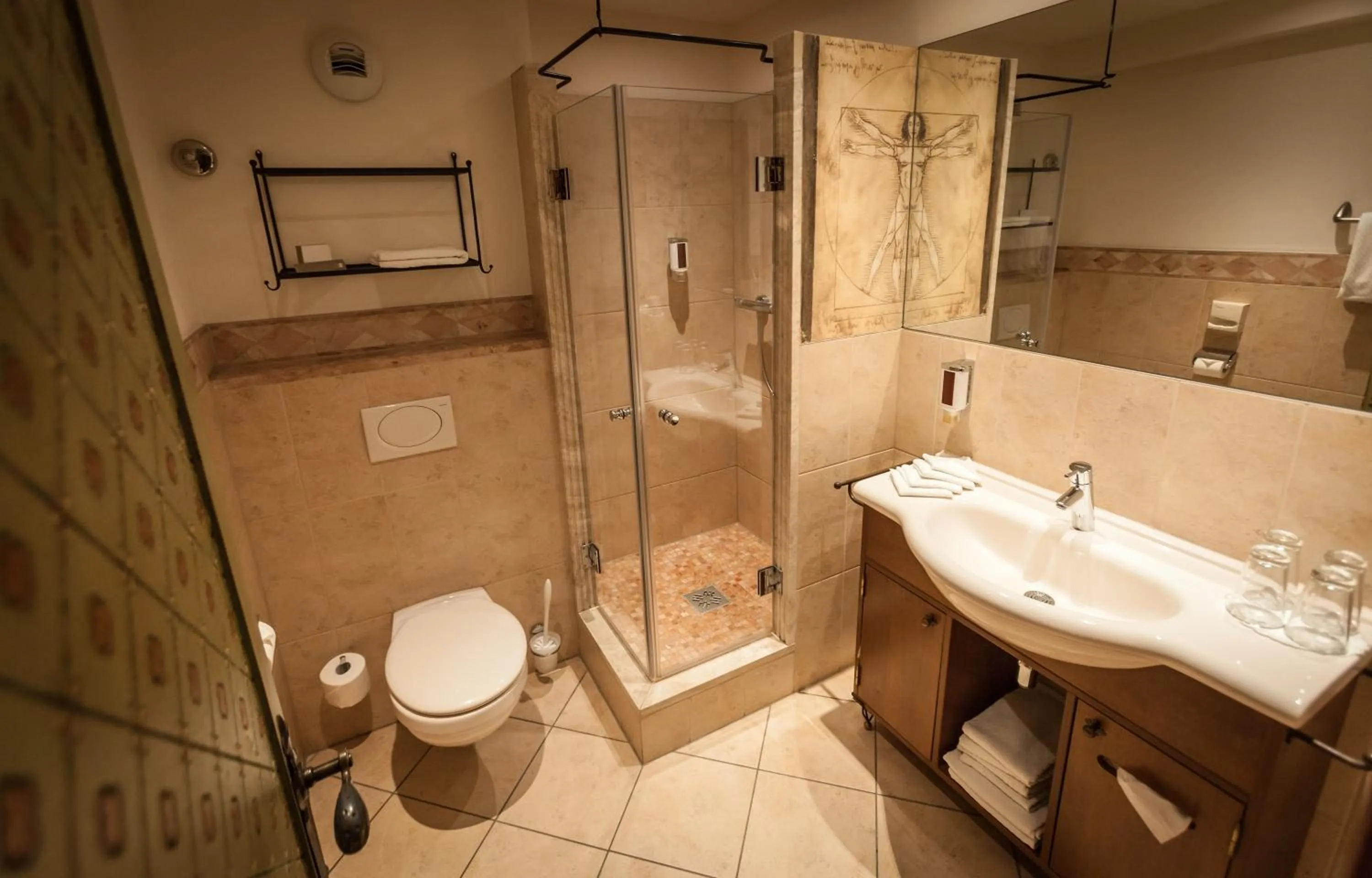 Bathroom in 4-Sterne Superior Erlebnishotel Colosseo, Europa-Park Erlebnis-Resort