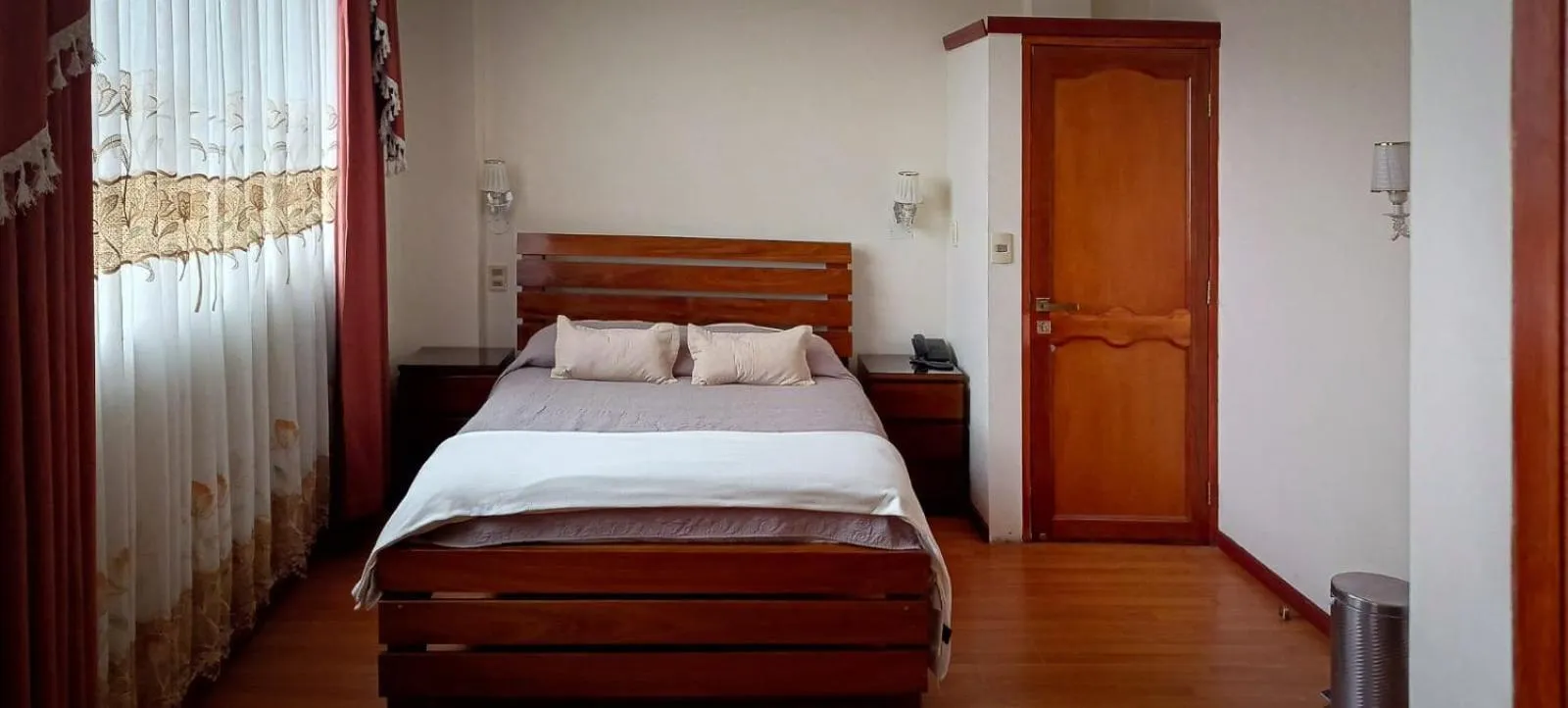 Bed in Hostal Terrabella SRL