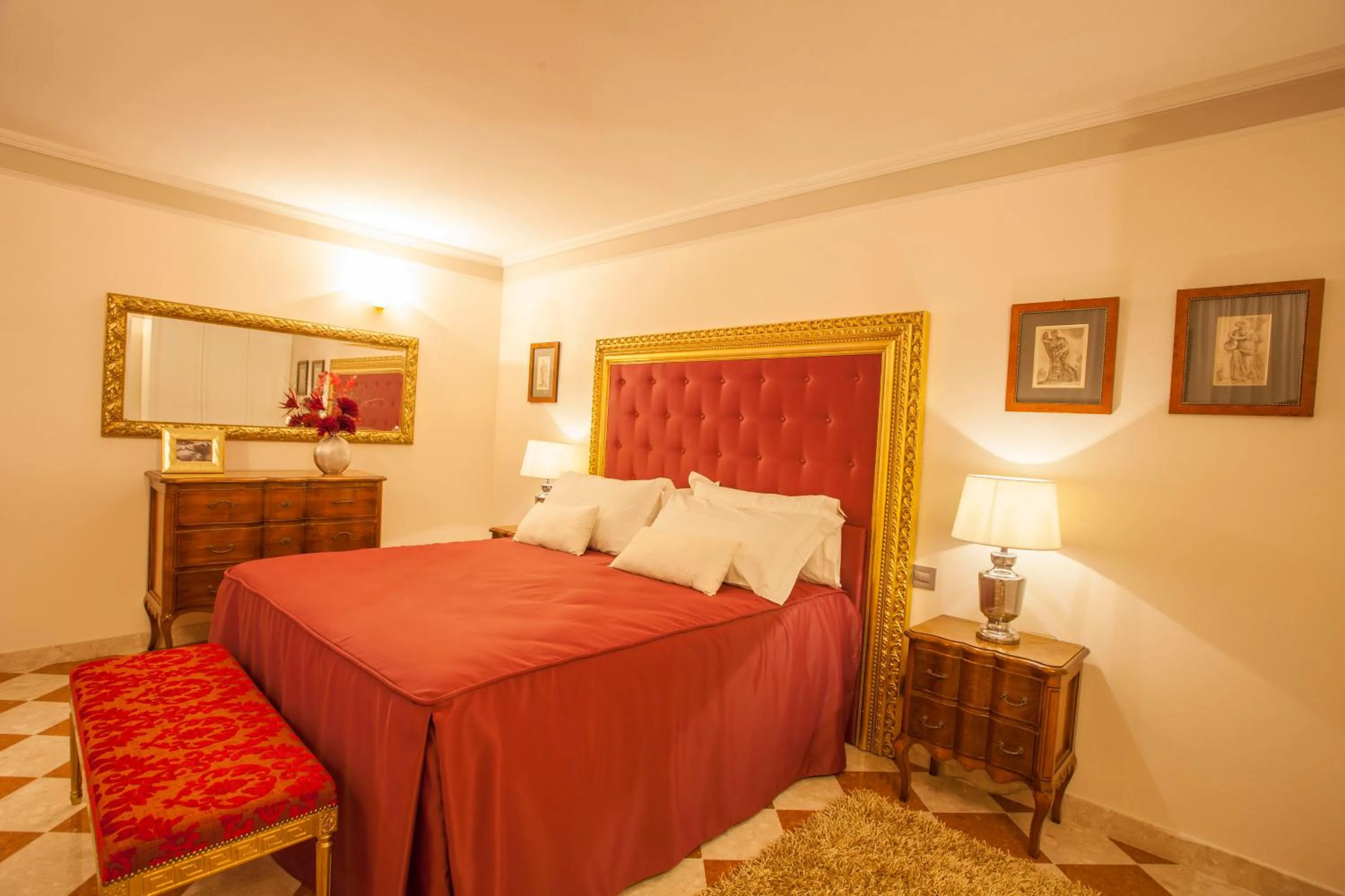 Bed in Martins Residence de Luxe