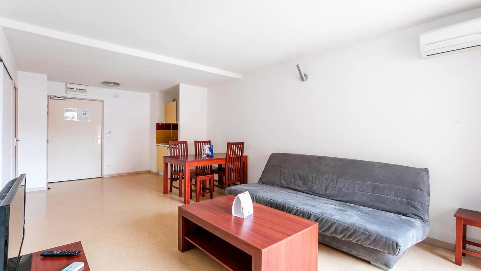 Living room in Vacancéole - Résidence Le Saint Clair