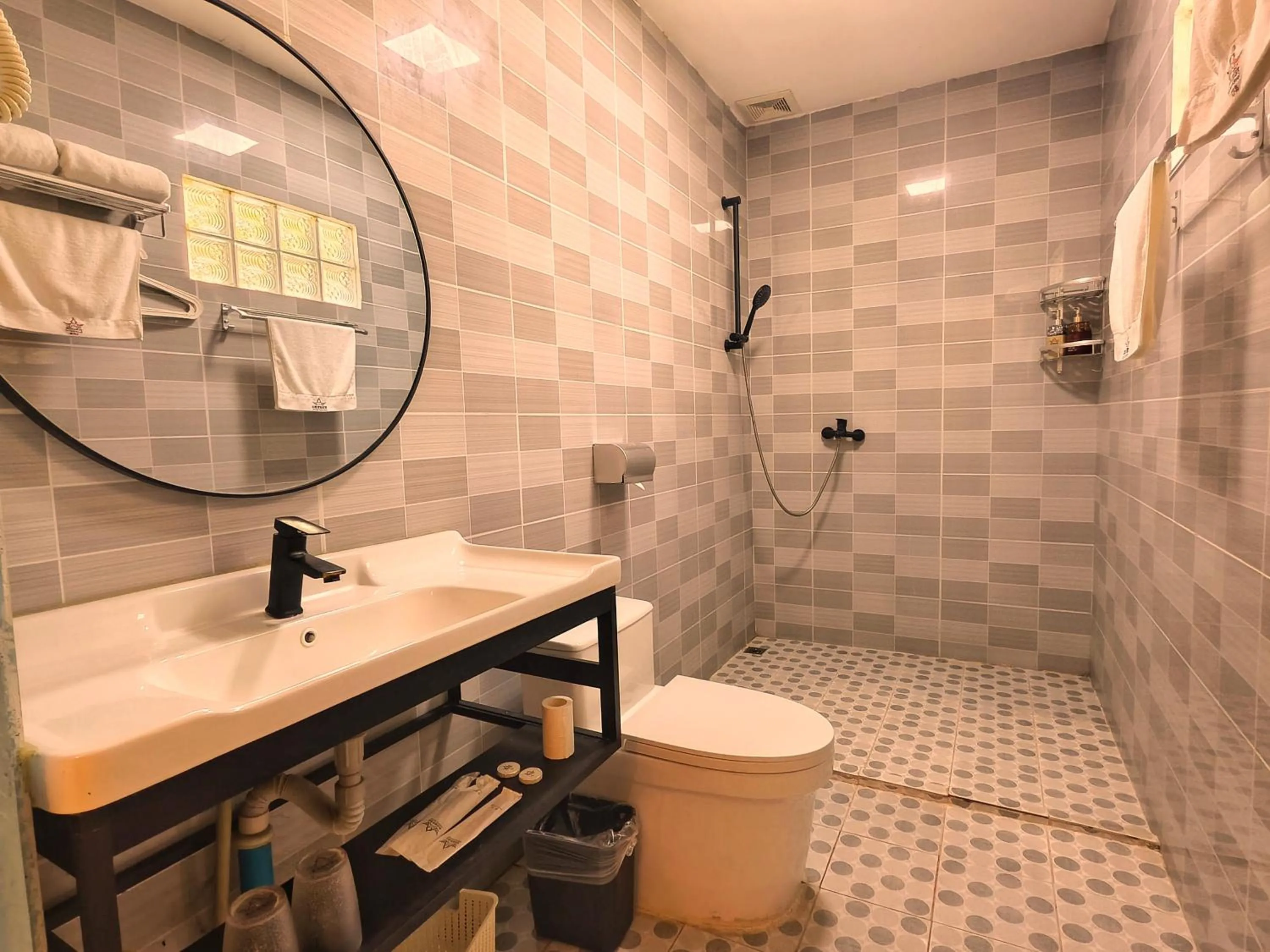 Luang Prabang chanon hotel