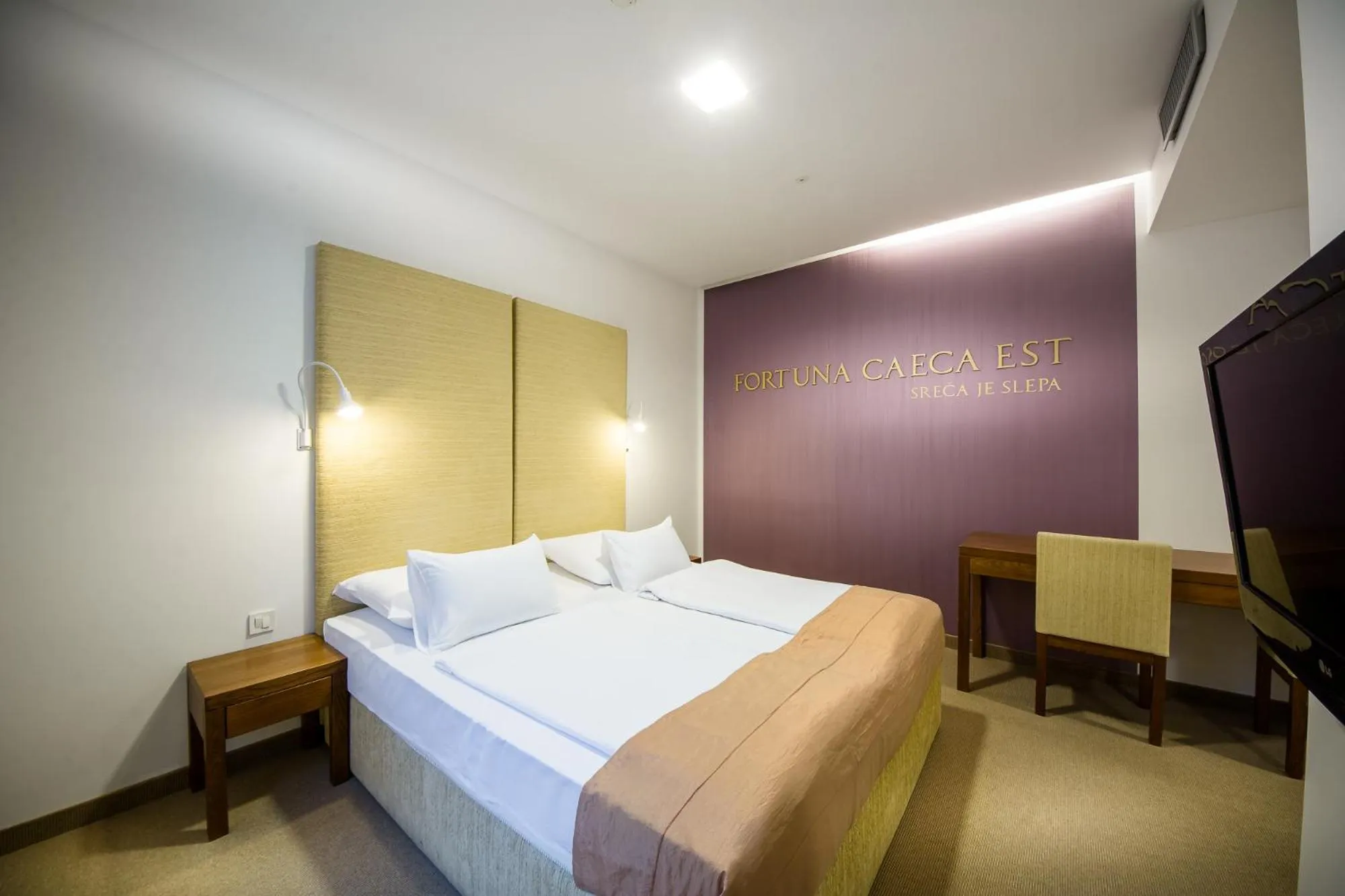 Photo of the whole room, Bed in Rimske Terme Resort - Hotel Zdraviliški dvor