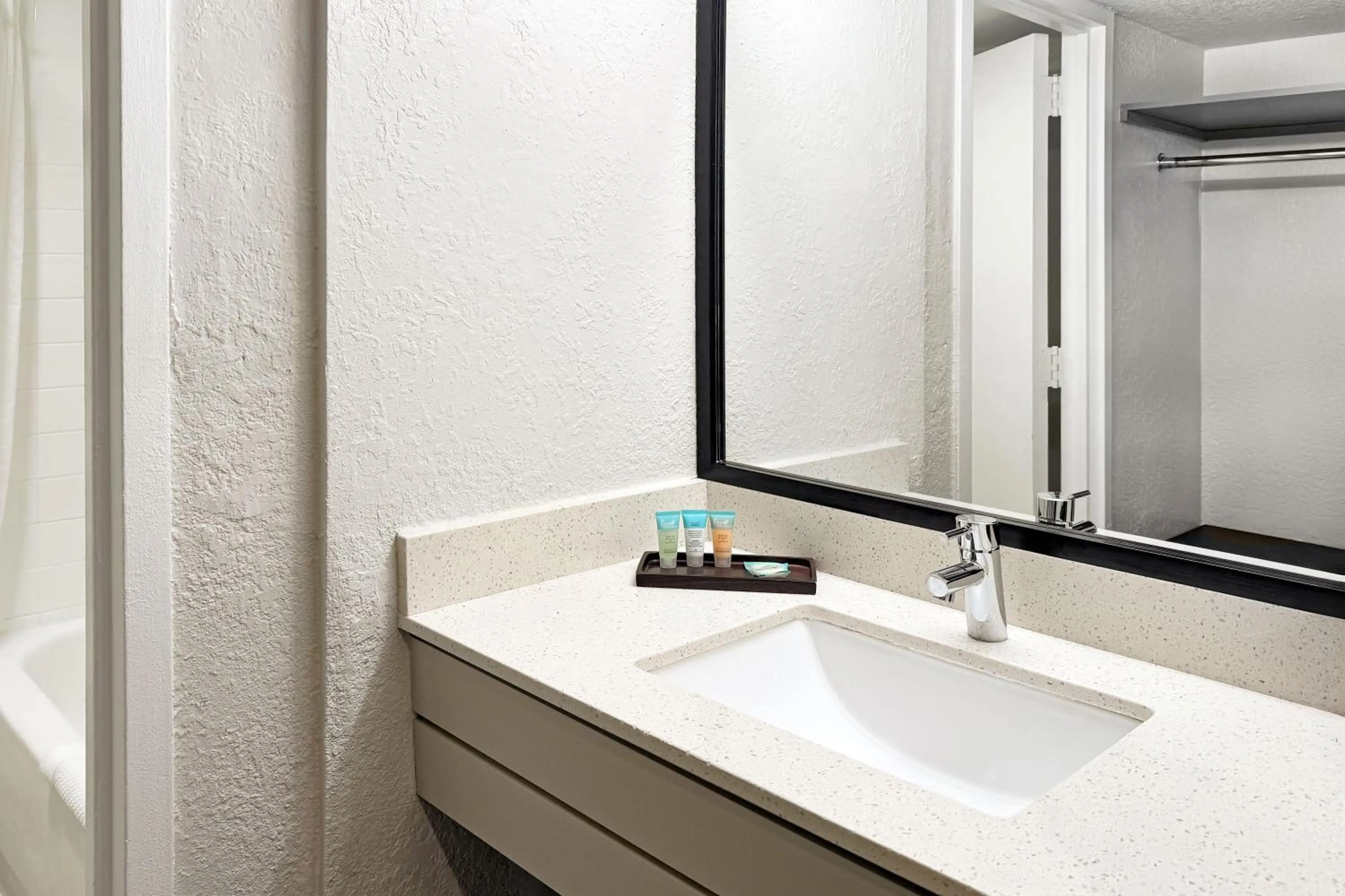 Bathroom in Wyndham I-Drive Avanti Resort & Conference Center