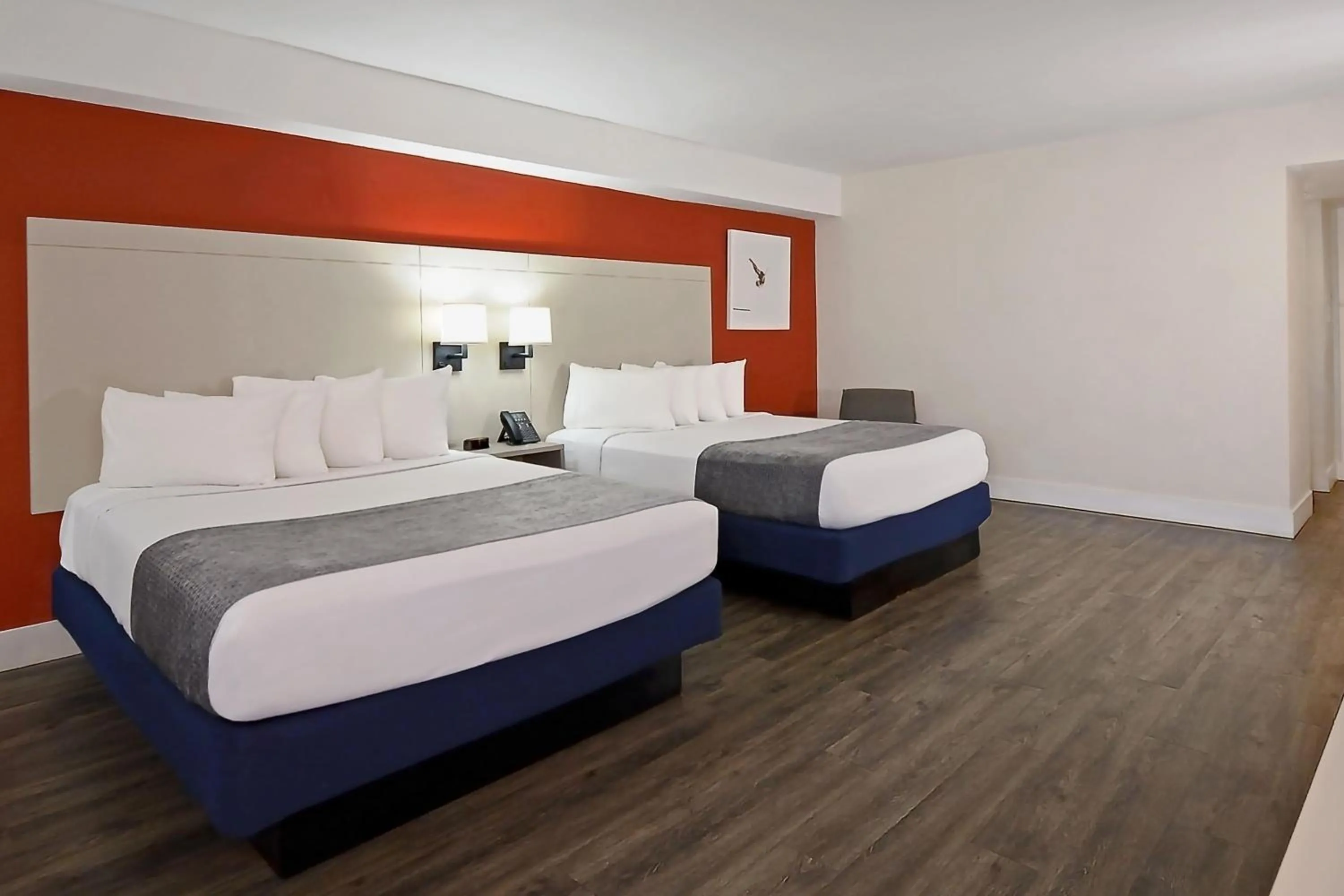 Photo of the whole room, Bed in Wyndham I-Drive Avanti Resort & Conference Center