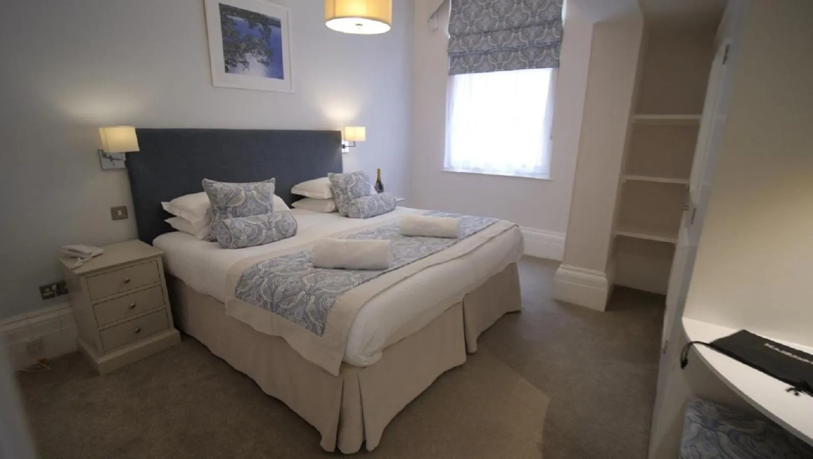 Bedroom, Bed in The Osborne Apartments