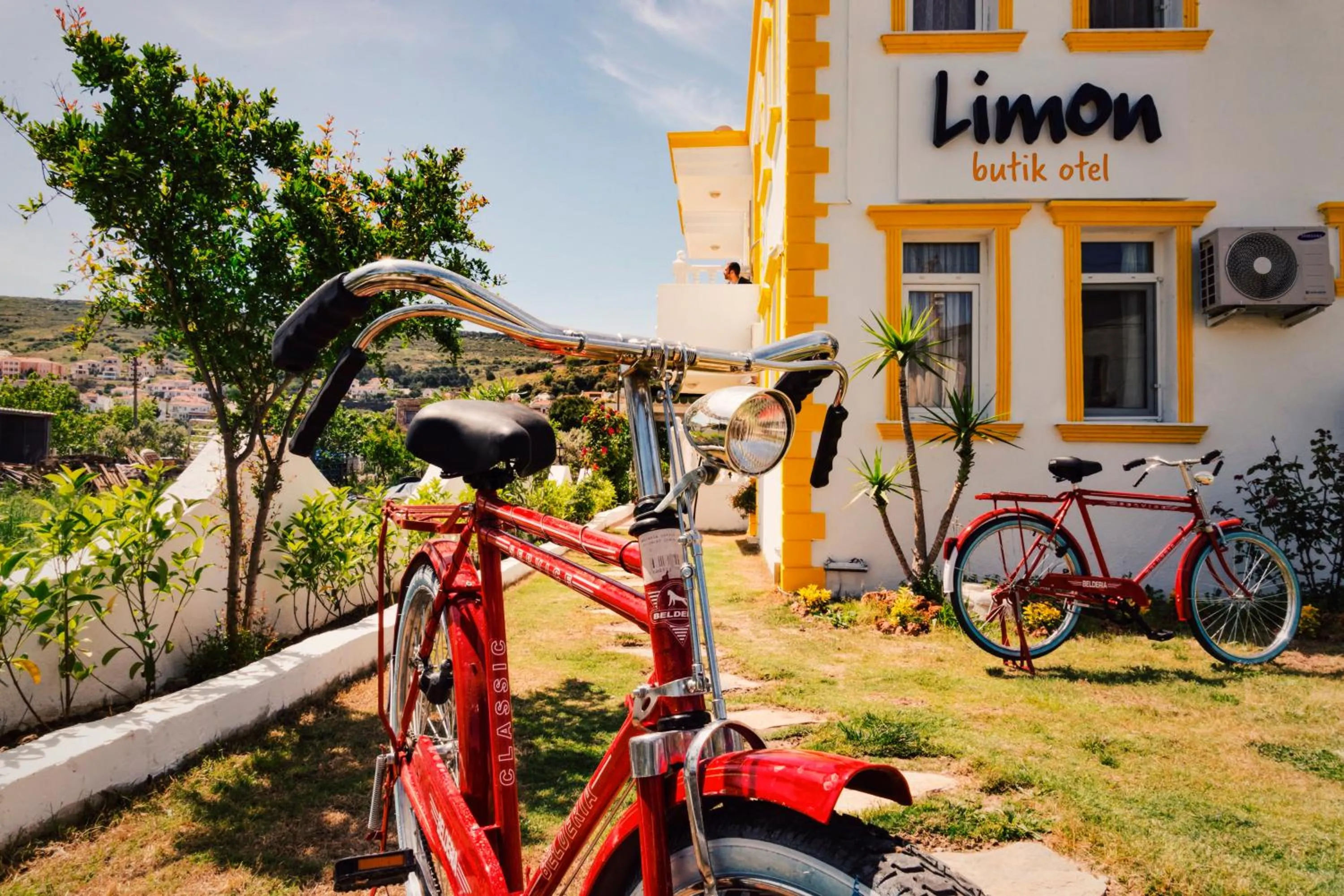 Facade/entrance in Limon Pansiyon