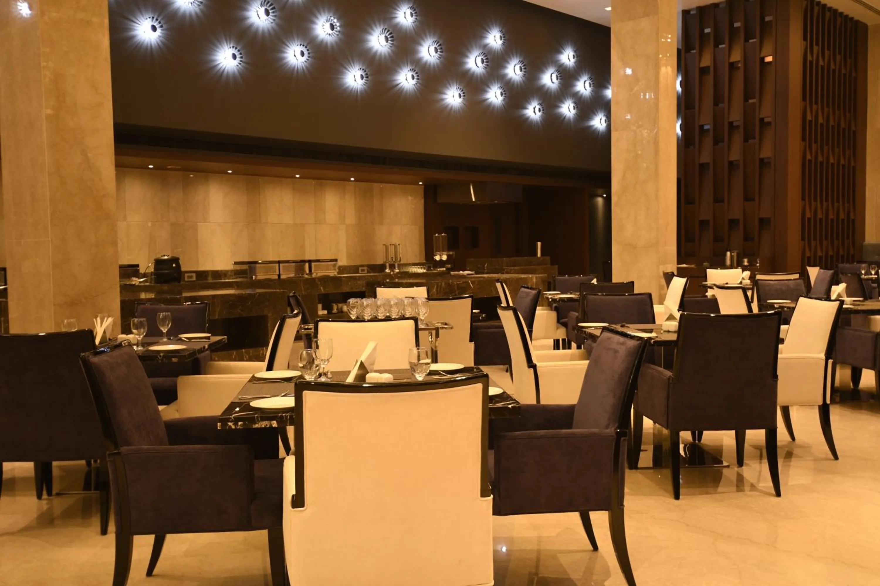 Restaurant/places to eat in Kiranshree Grand