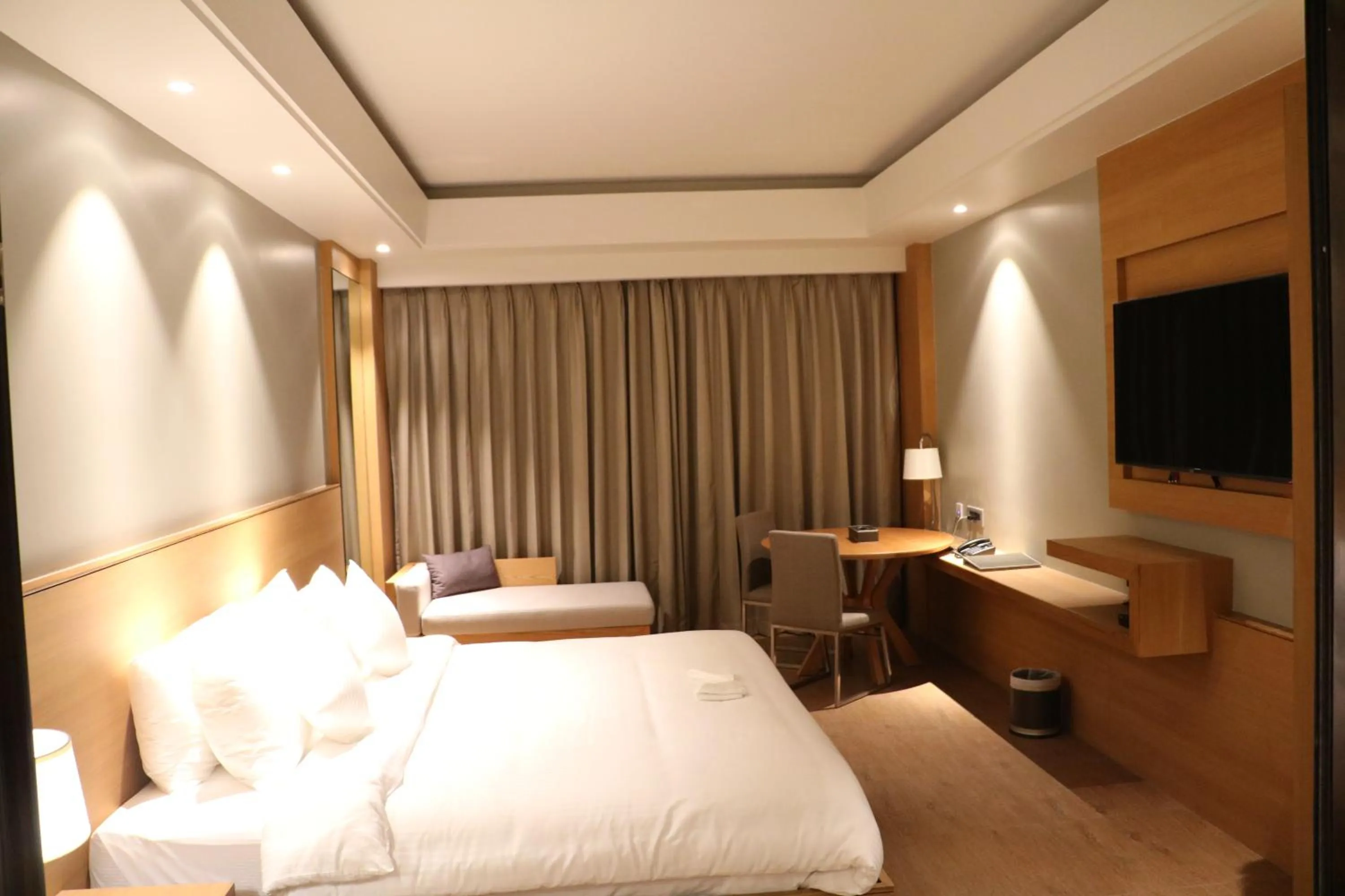 Property building, Bed in Kiranshree Grand