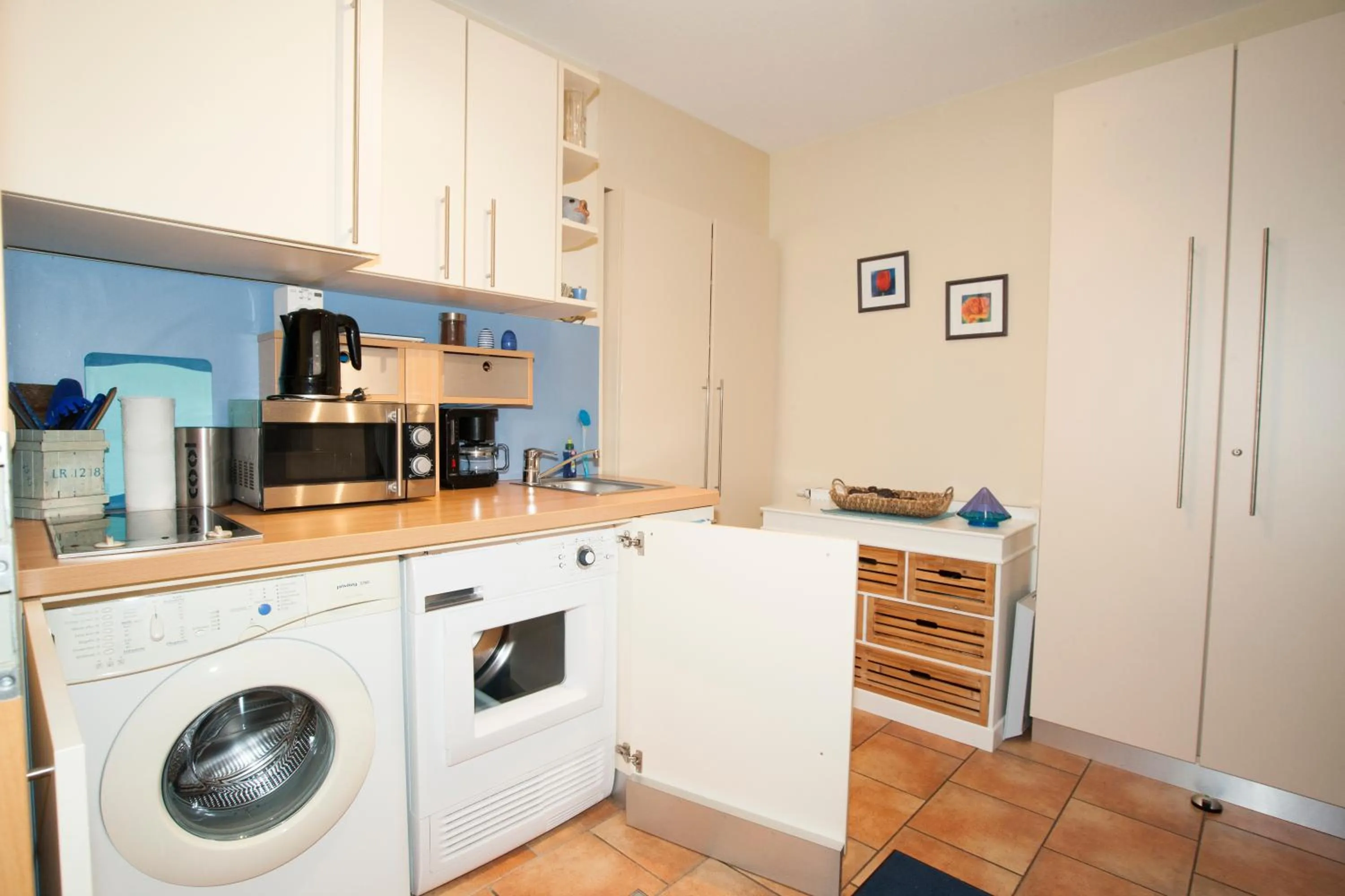 Photo of the whole room in Landhaus Hof-Schlenstedt