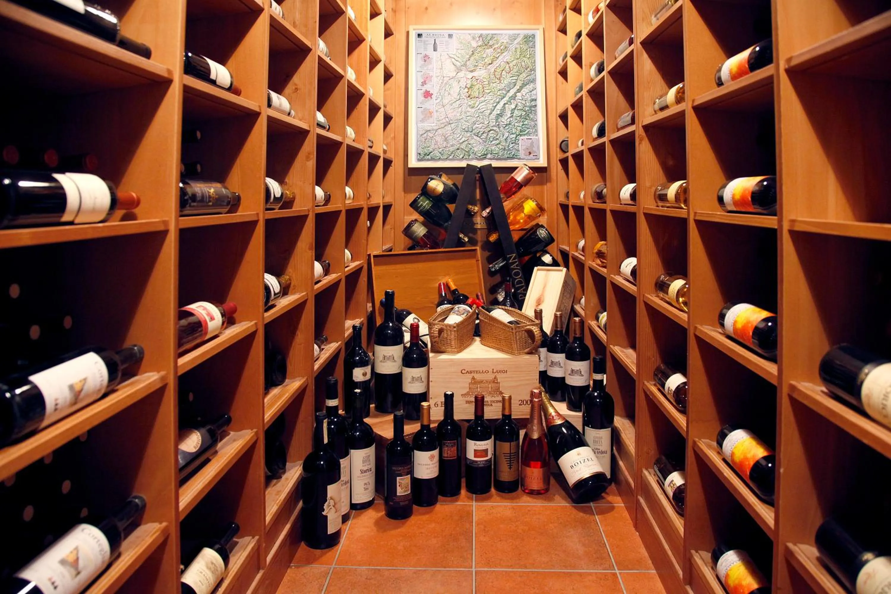 Restaurant/places to eat in Albergo Ristorante Svizzero