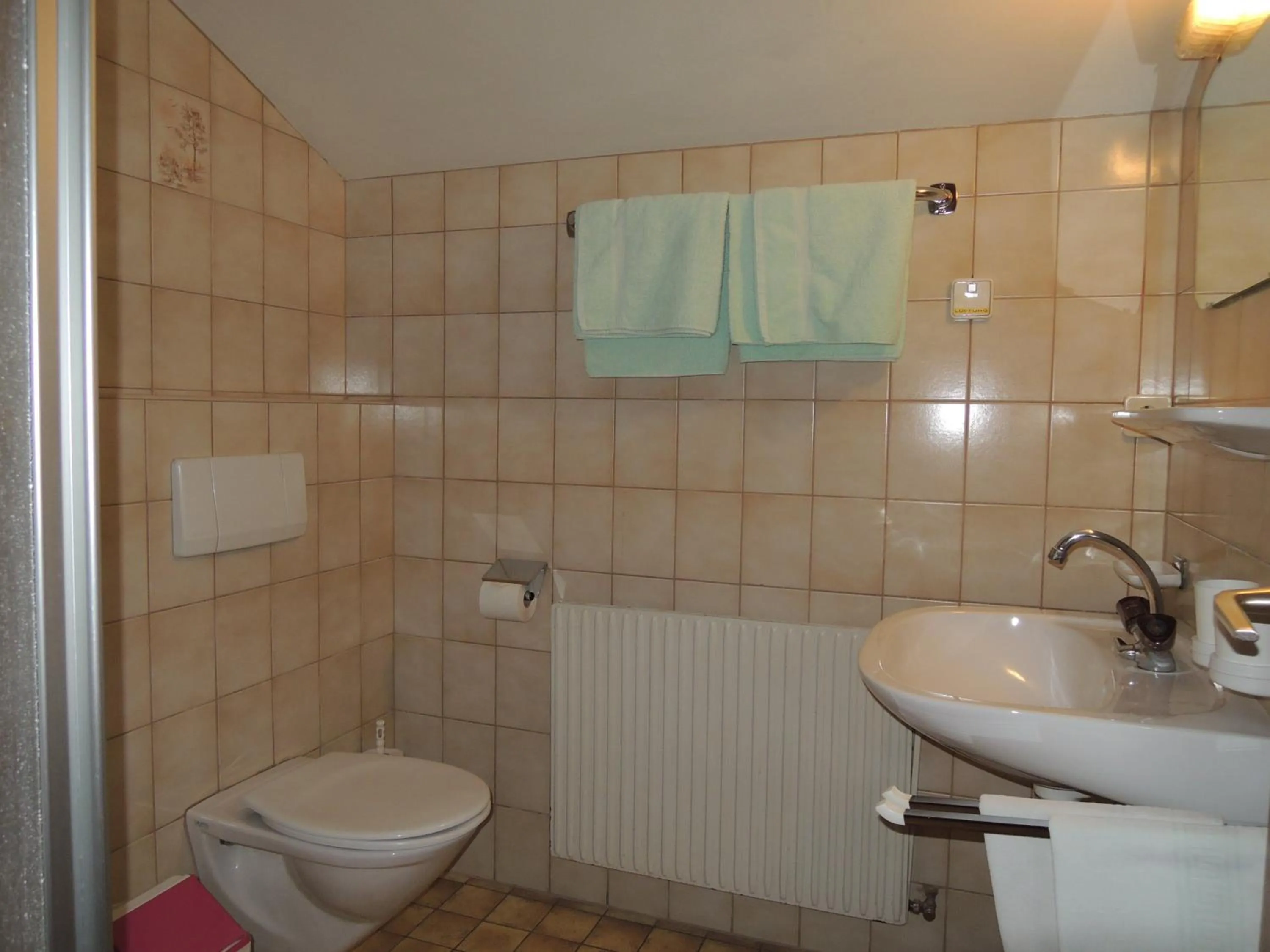 Bathroom in Ferienwohnungen Starchenthof - Wildschönau, Premiumcard inclusive