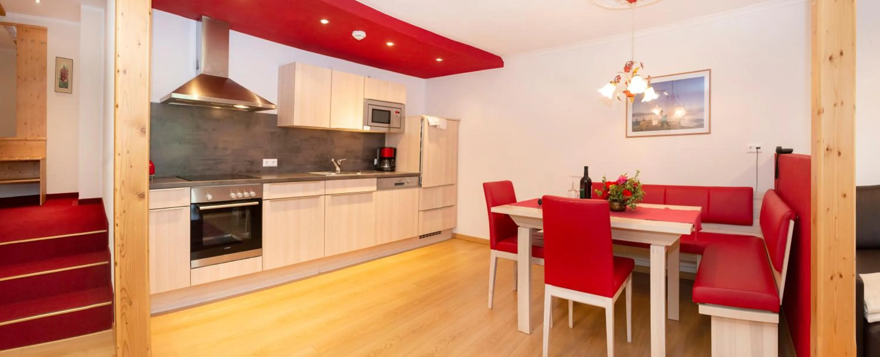 Kitchen or kitchenette in Ferienwohnungen Starchenthof - Wildschönau, Premiumcard inclusive