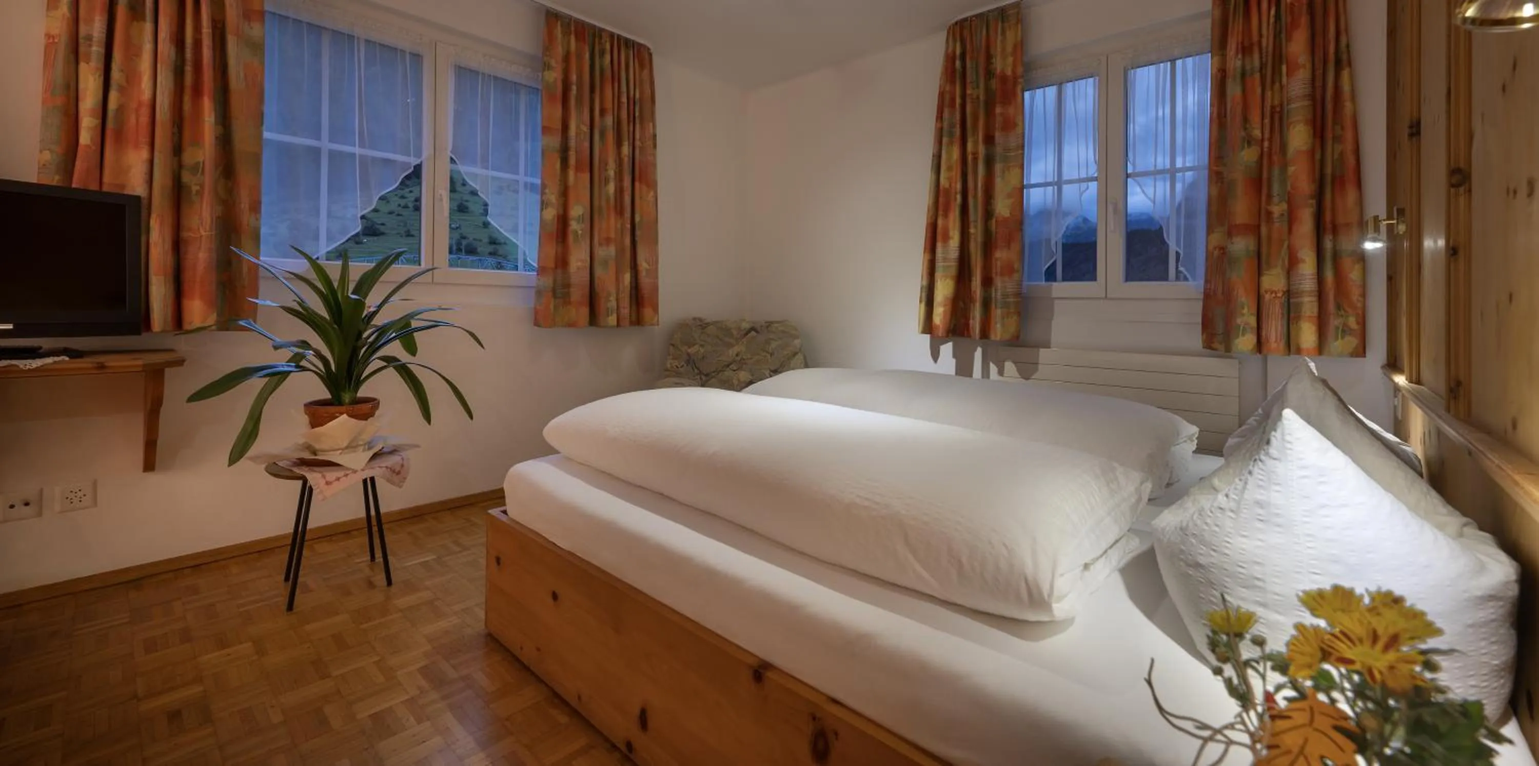 Photo of the whole room in Hotel Acla Filli