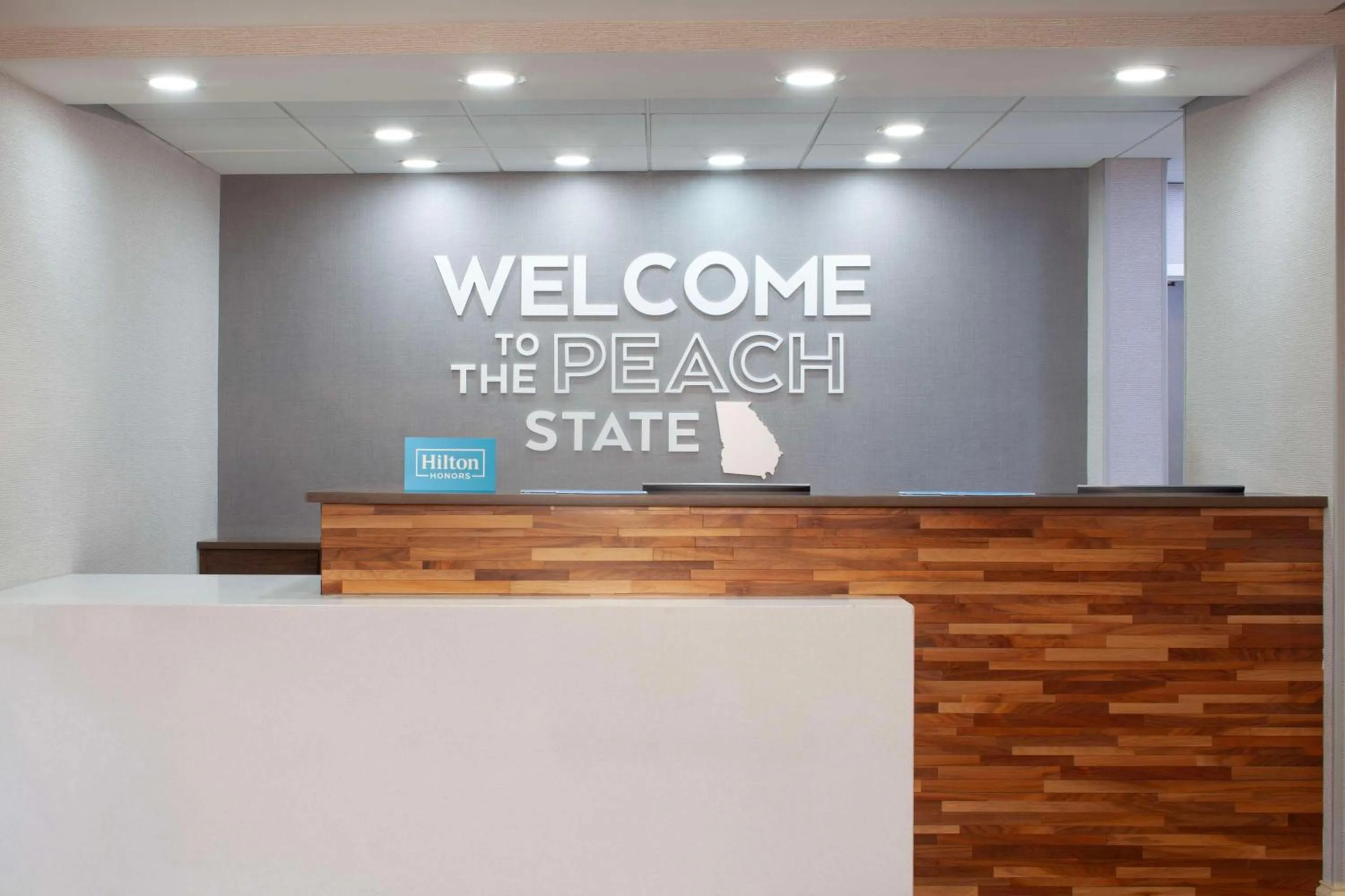 Lobby or reception in Hampton Inn & Suites-Atlanta Airport North-I-85