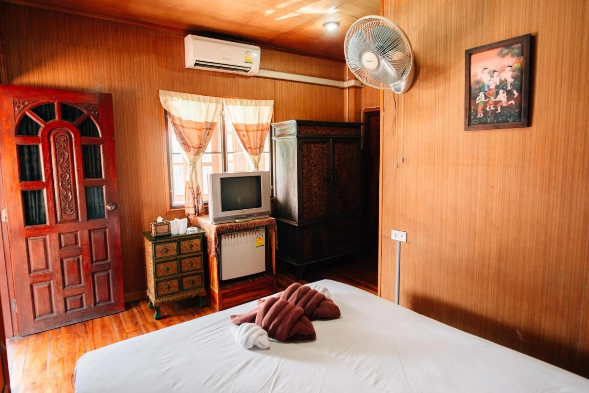 Photo of the whole room in Noble Night Guesthouse