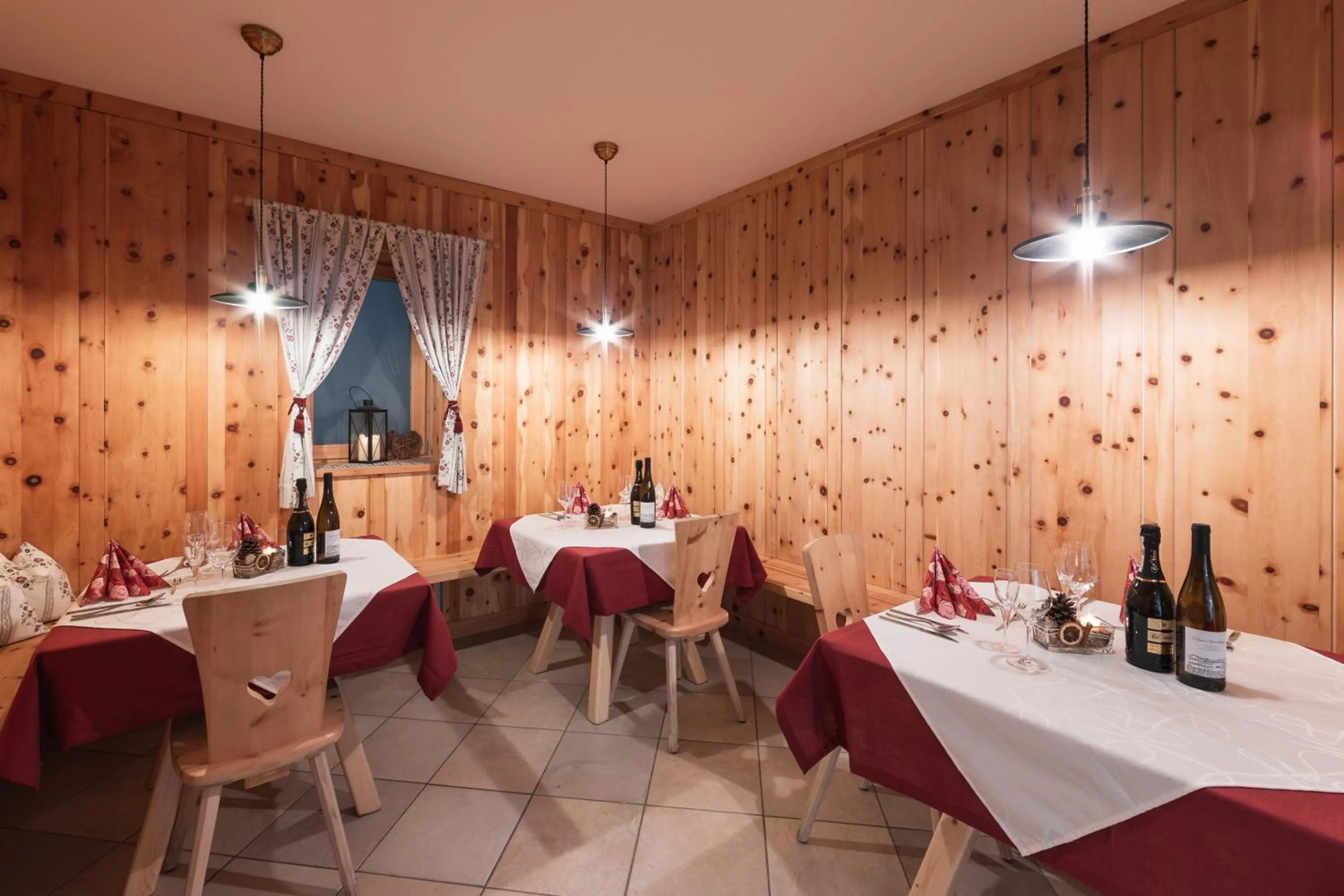 Lounge or bar in Hotel Appartement Haus Gitschberg