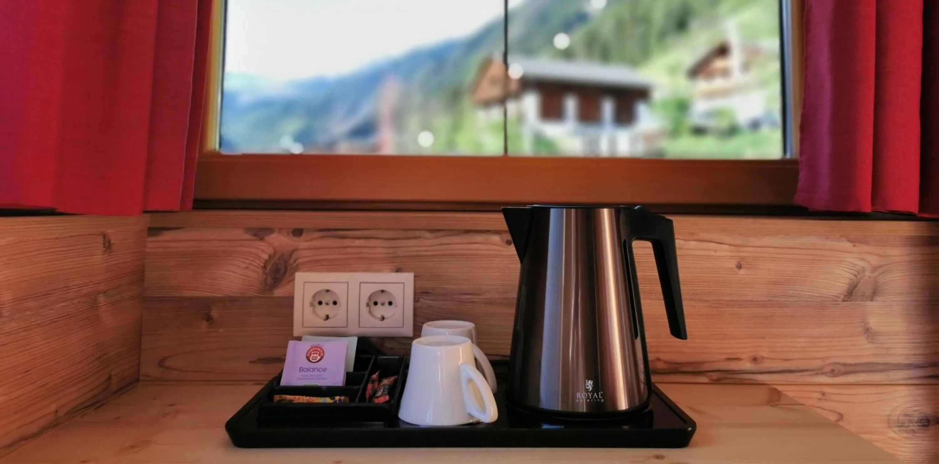 Coffee/tea facilities in Hotel Appartement Haus Gitschberg