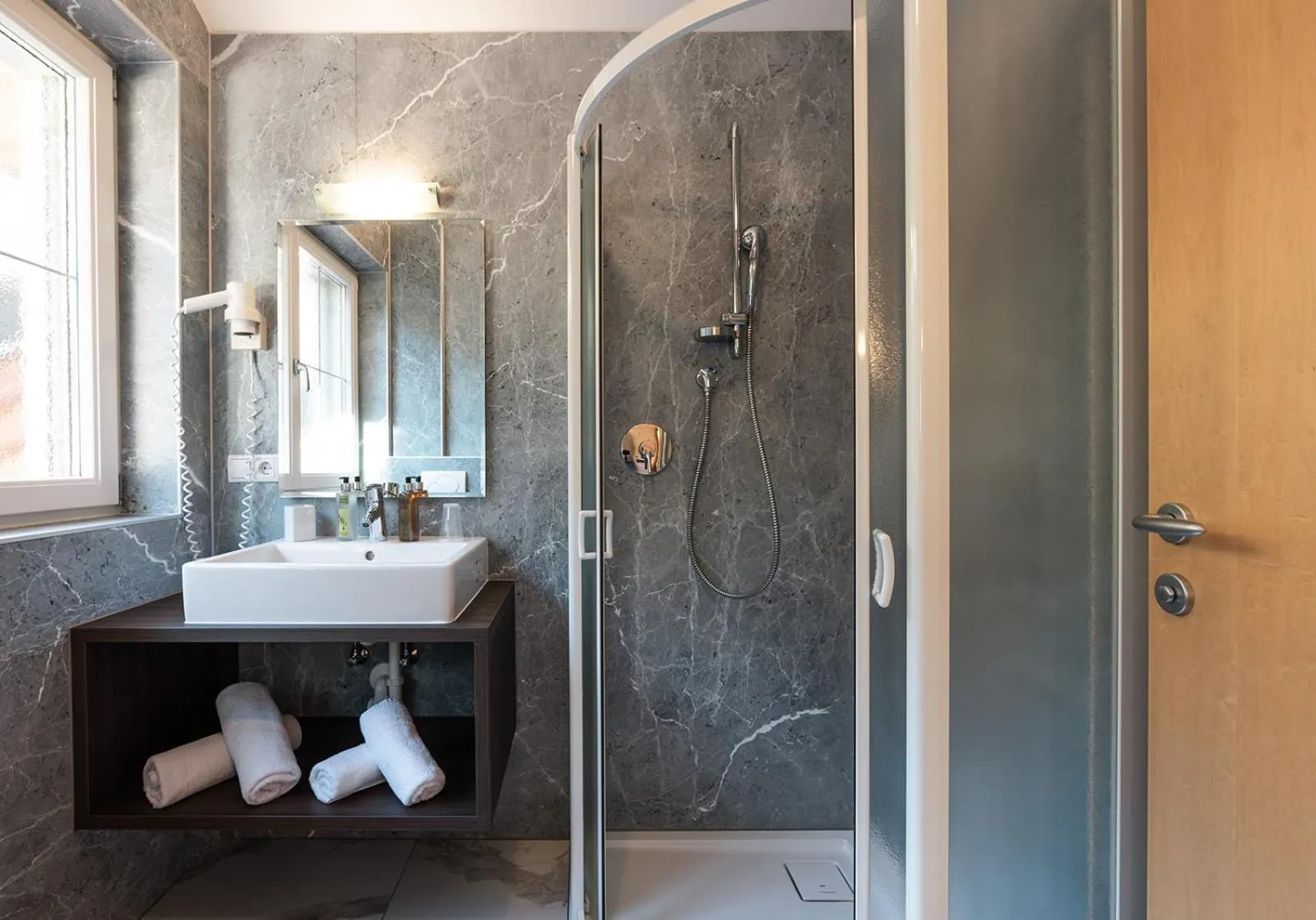 Bathroom in Hotel Appartement Haus Gitschberg