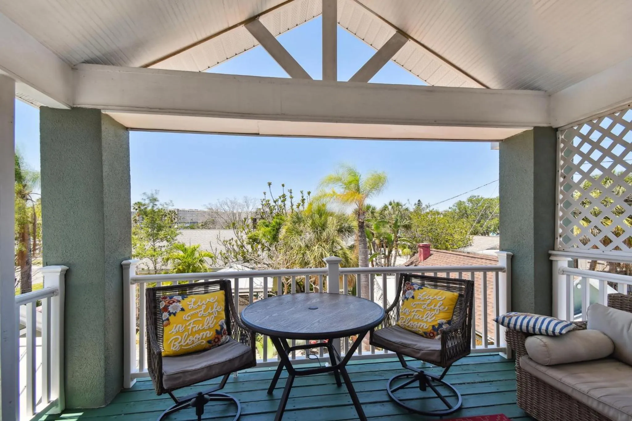 Sea Breeze Manor Inn