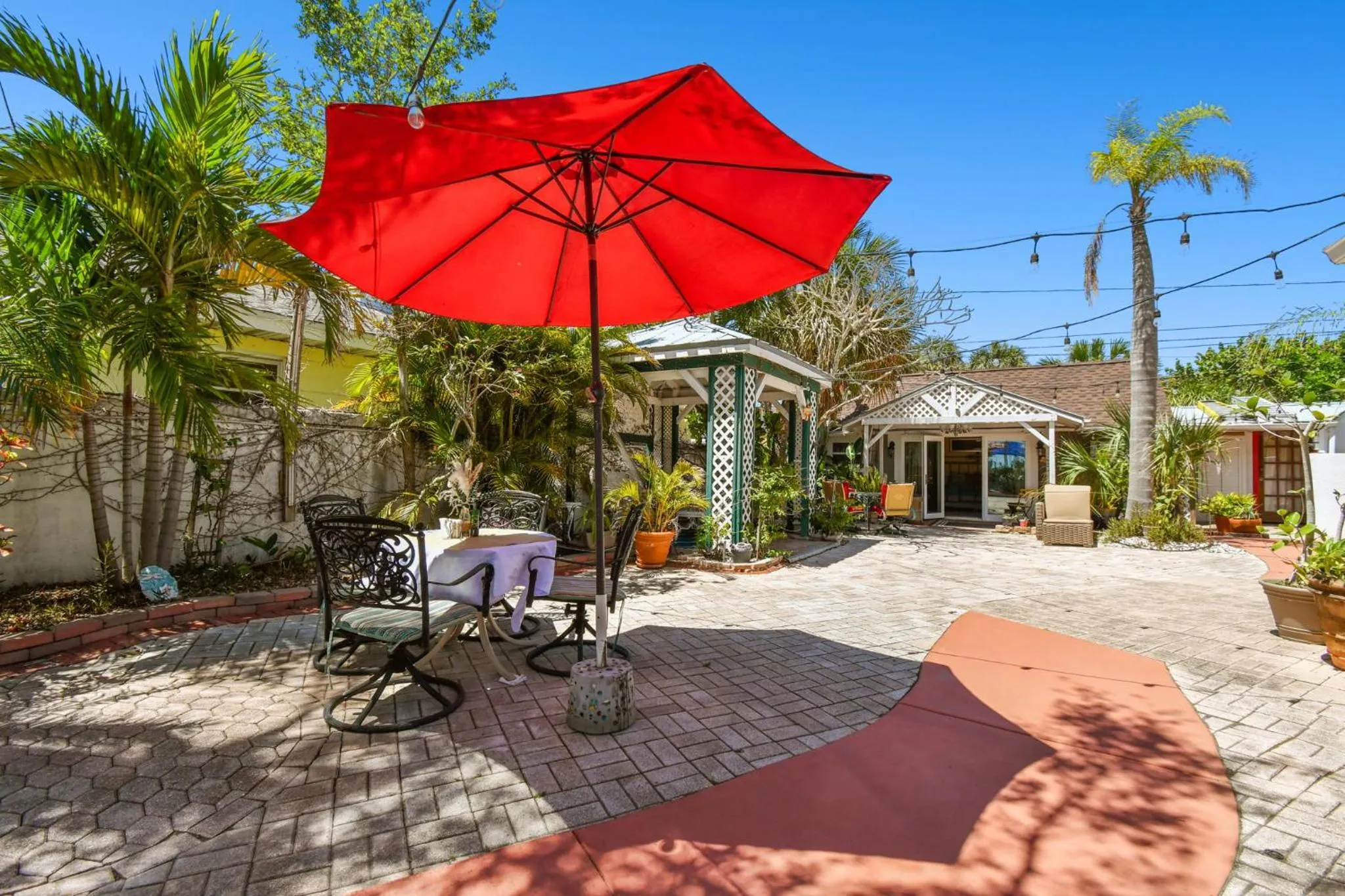 Sea Breeze Manor Inn