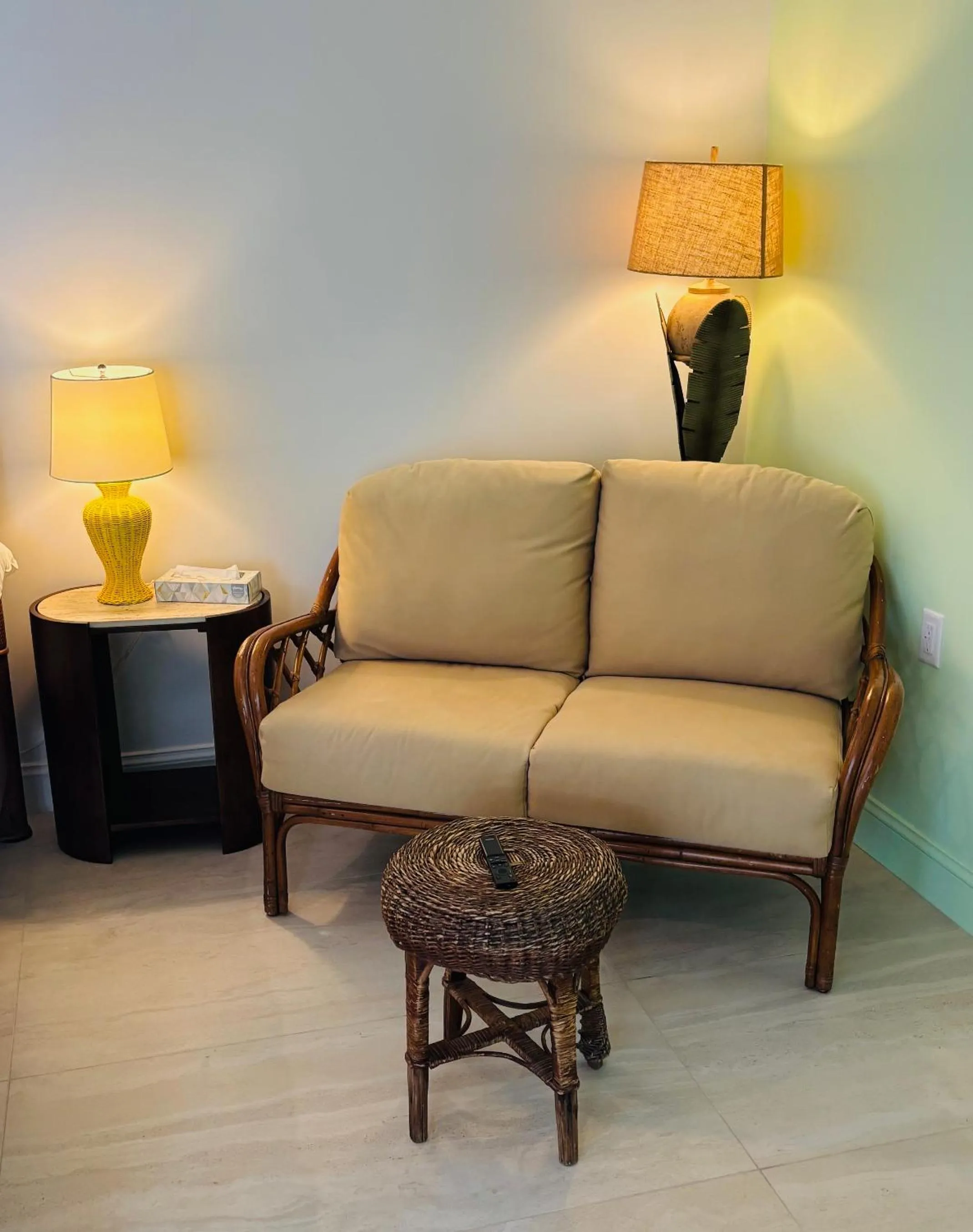 Sea Breeze Manor Inn