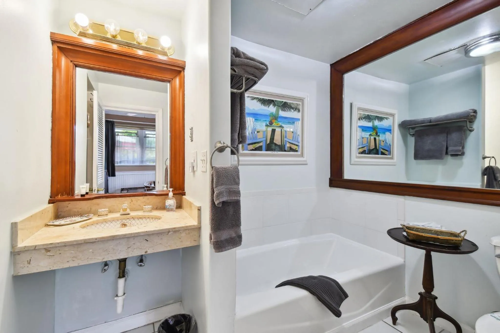 Sea Breeze Manor Inn