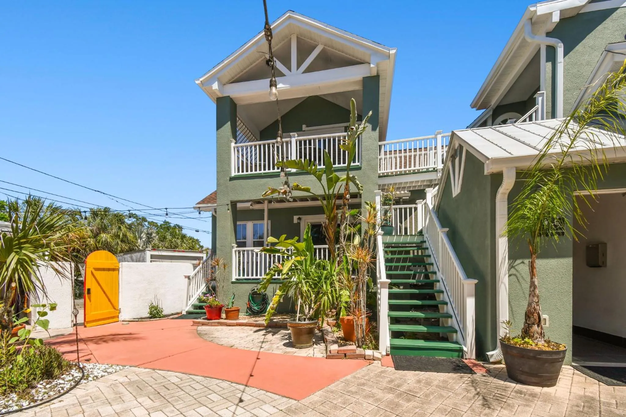 Sea Breeze Manor Inn