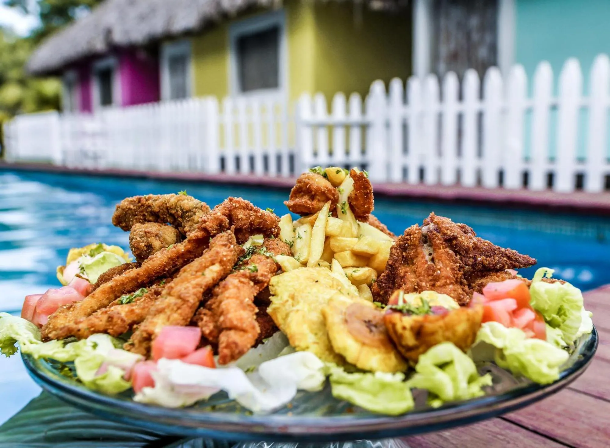 Food in Las Dunas Surf Resort