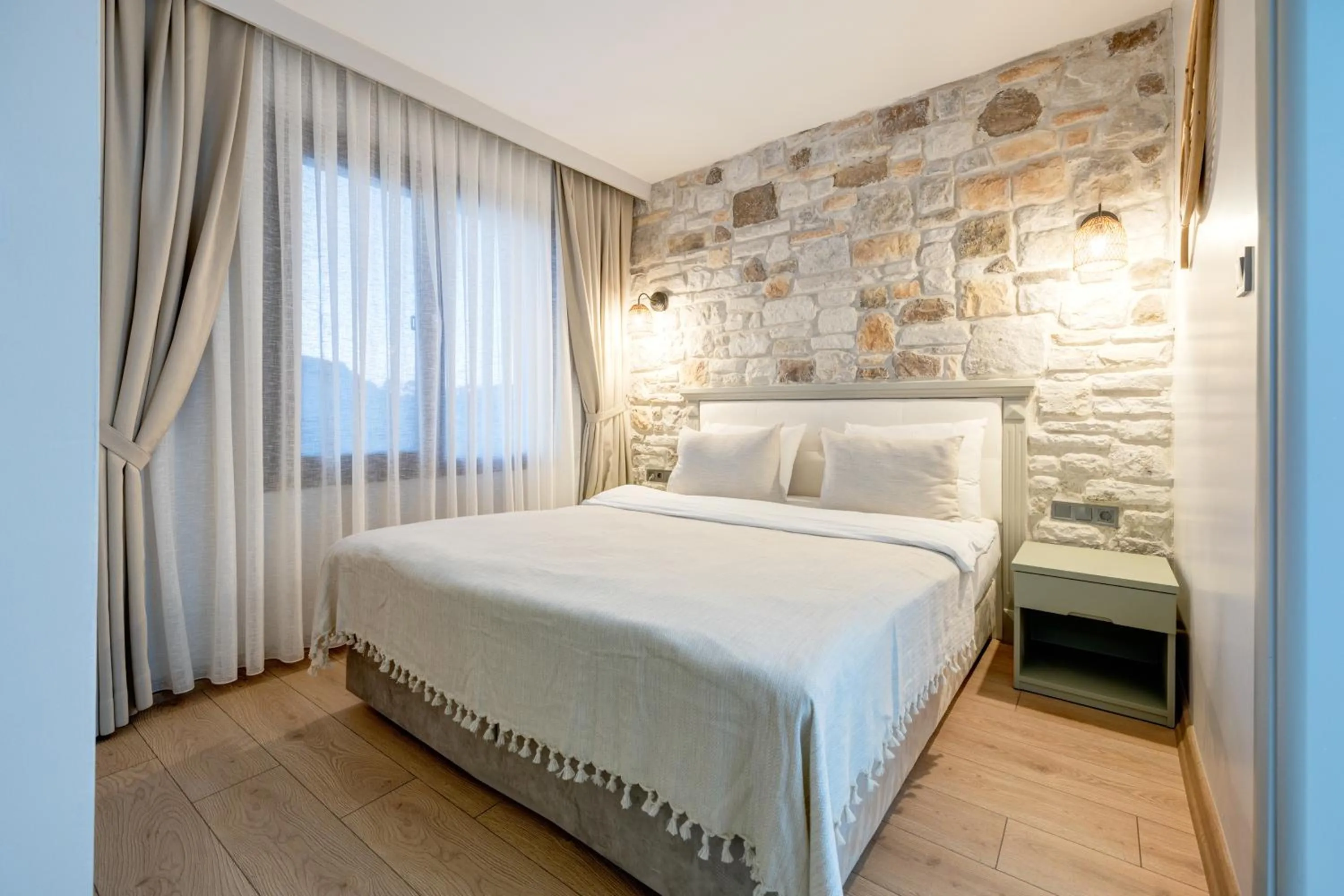 Bed in Hanedan Otel Foca Izmir