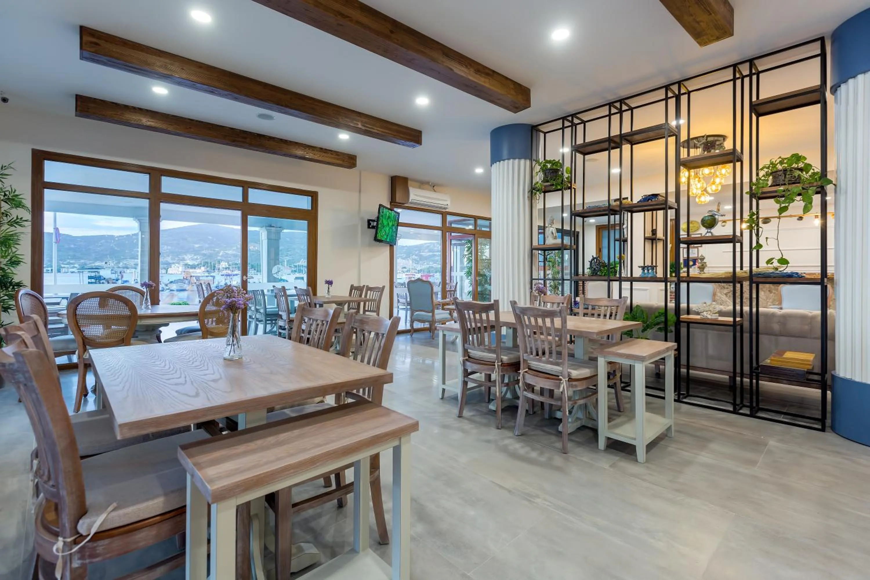 Hanedan Otel Foca Izmir