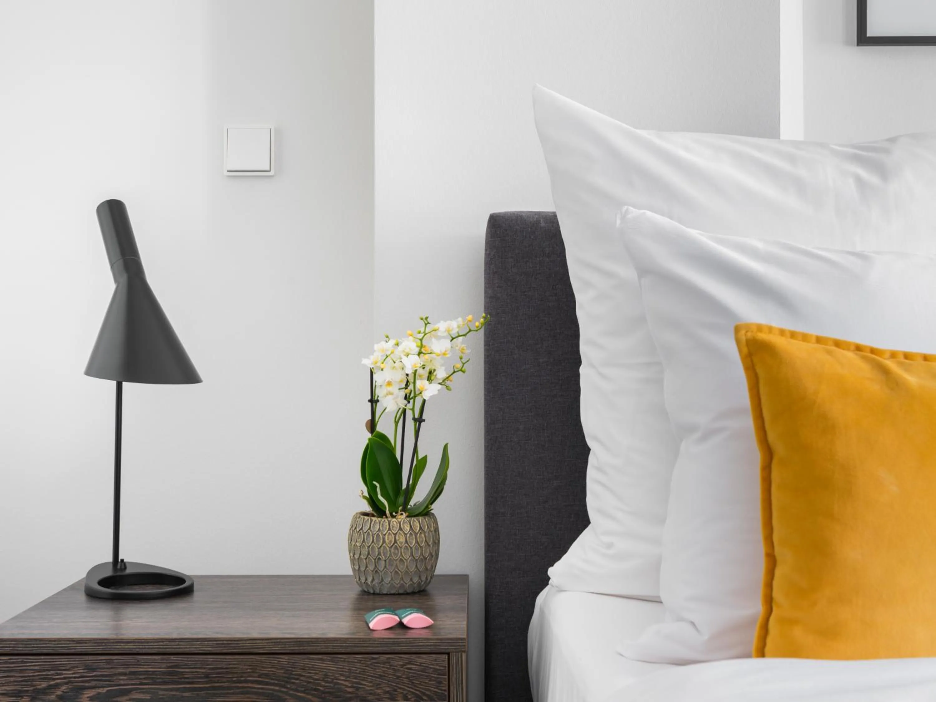 Bed in Numa Frankfurt Blau