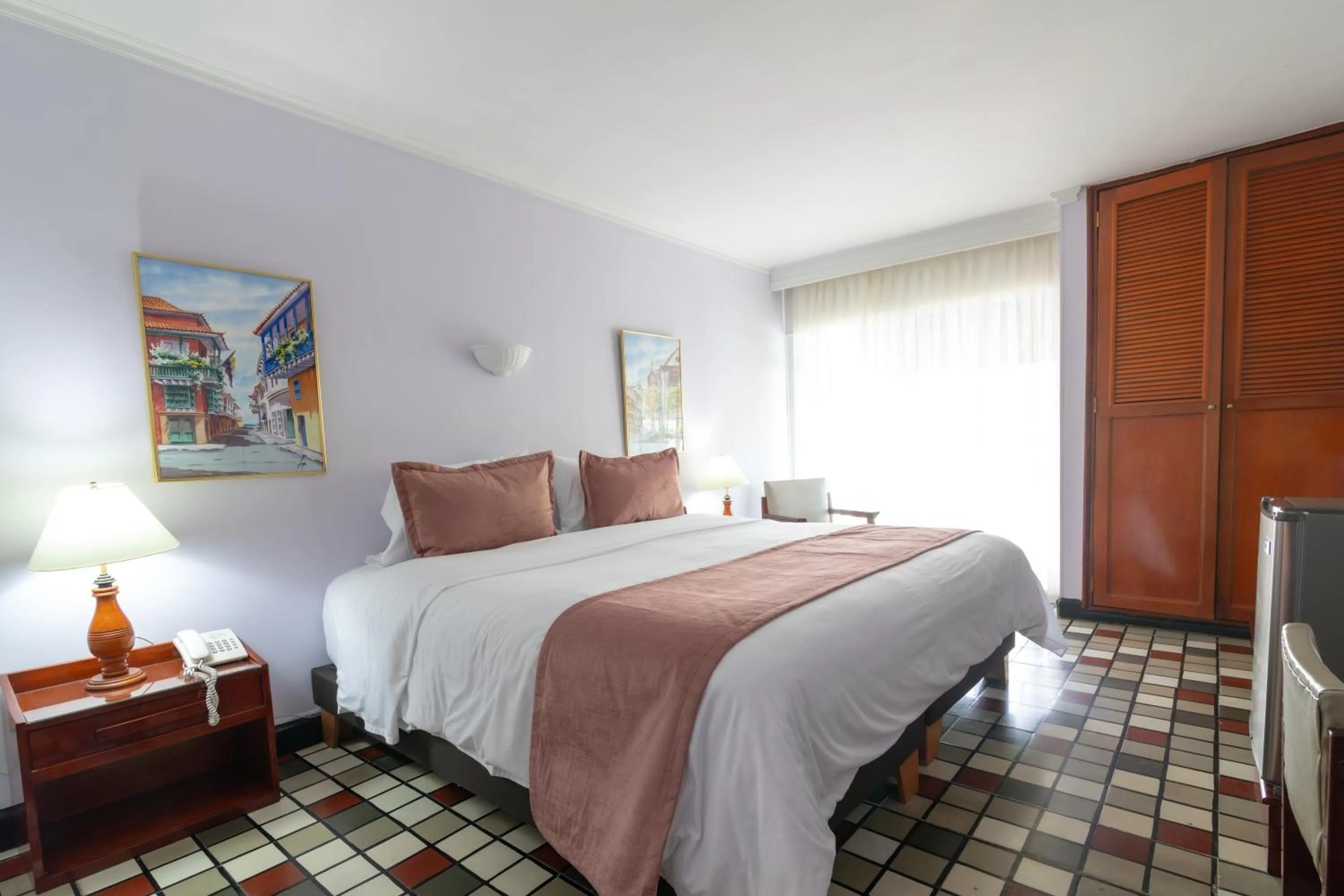 Bedroom, Bed in Hotel Bahia Cartagena